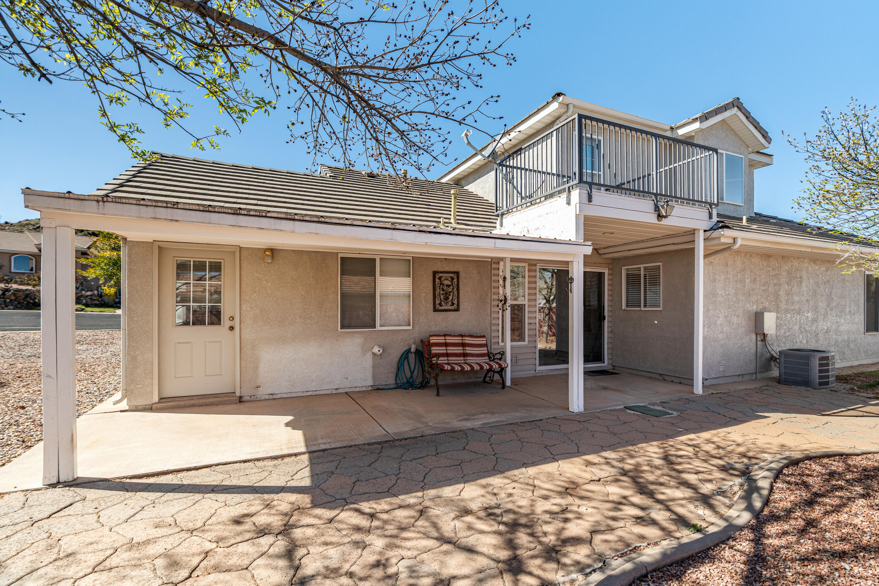 SANTA FE HILLS - Residential