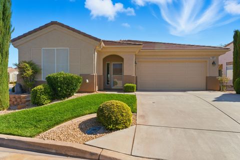 Photo of 4491 S Cold River DR, Saint George, UT 84790 (MLS # 25-266200) Photo of 4491 S Cold River DR, Saint George, UT 84790 (MLS # 25-266200)