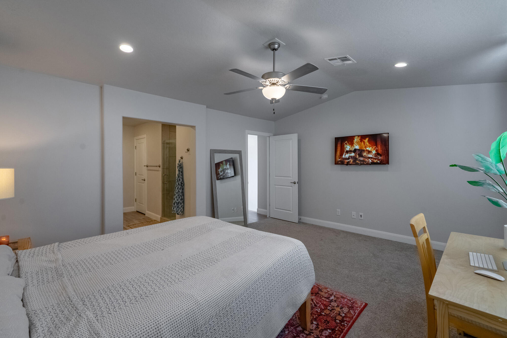 HURRICANE HEIGHTS TOWNHOMES - Residential