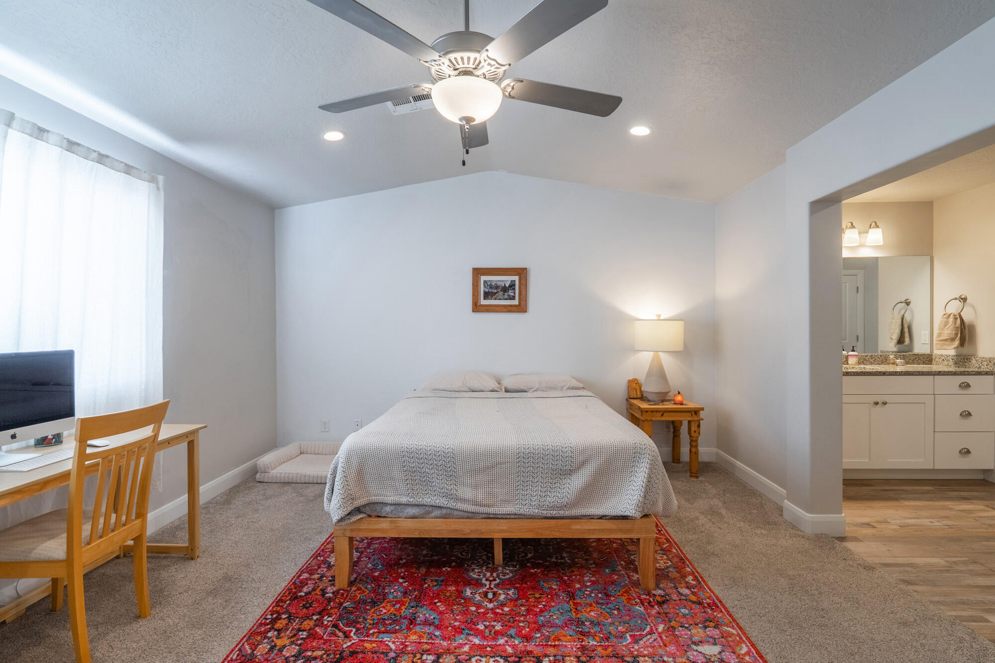 HURRICANE HEIGHTS TOWNHOMES - Residential