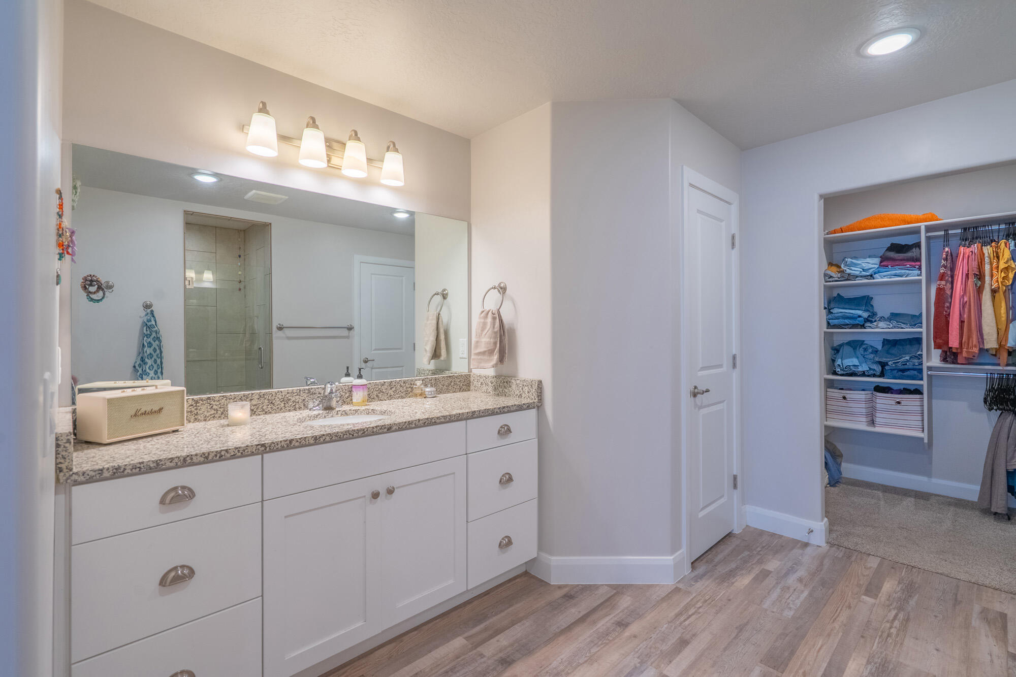 HURRICANE HEIGHTS TOWNHOMES - Residential