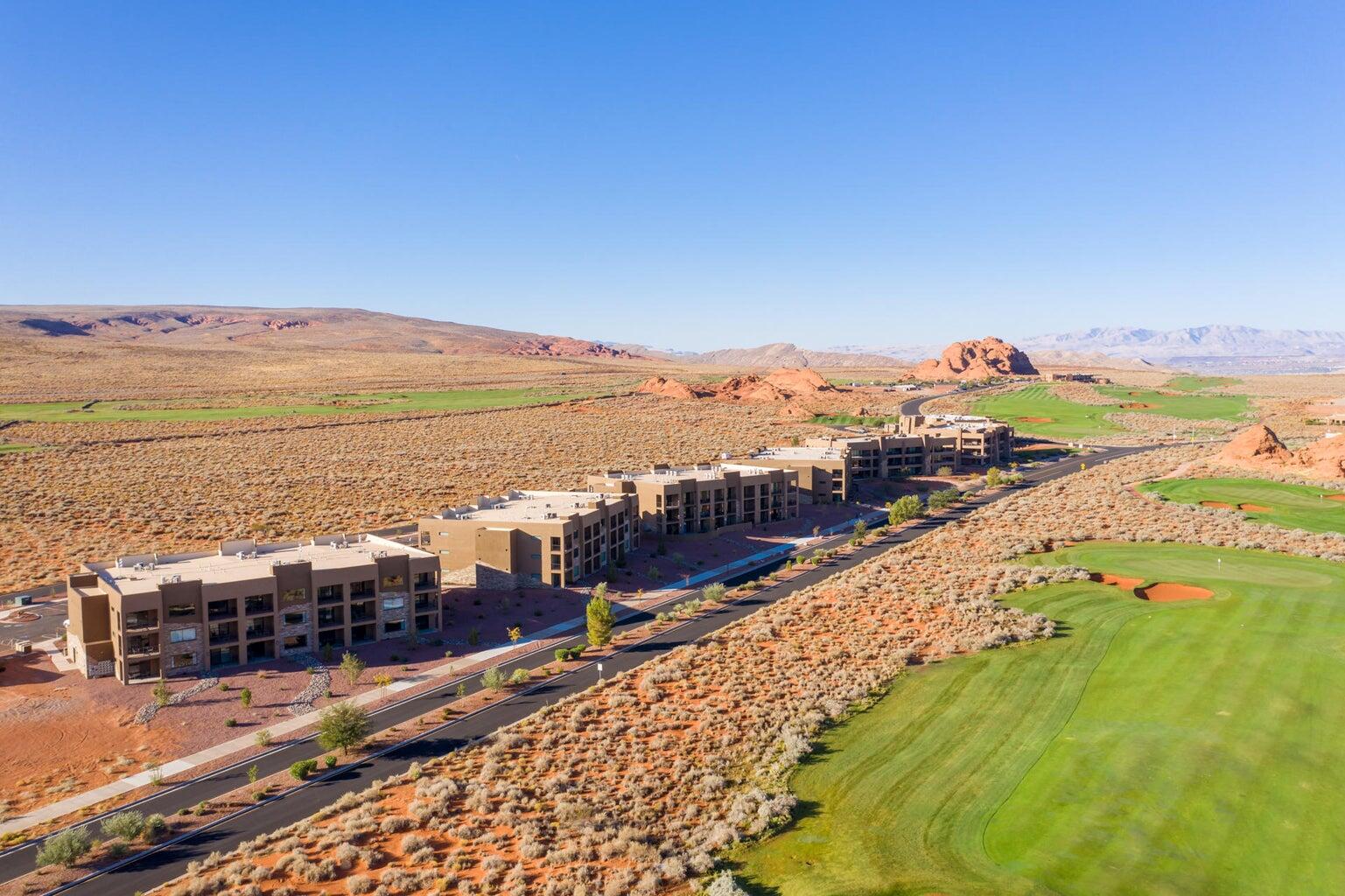 VILLAS AT SAND HOLLOW - Residential