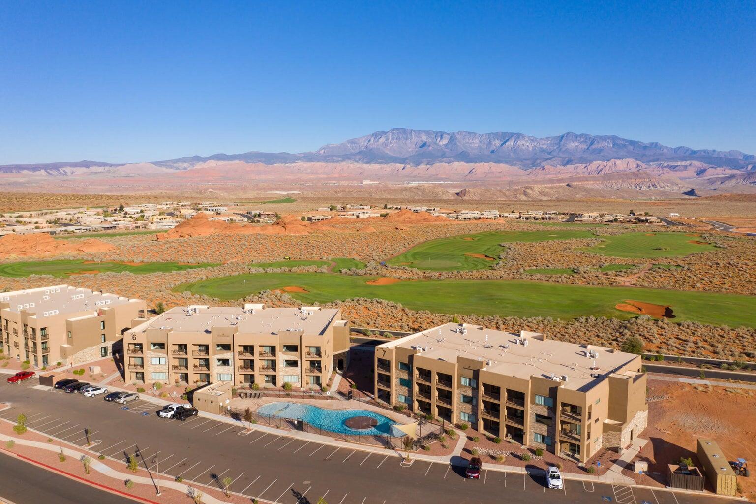 VILLAS AT SAND HOLLOW - Residential