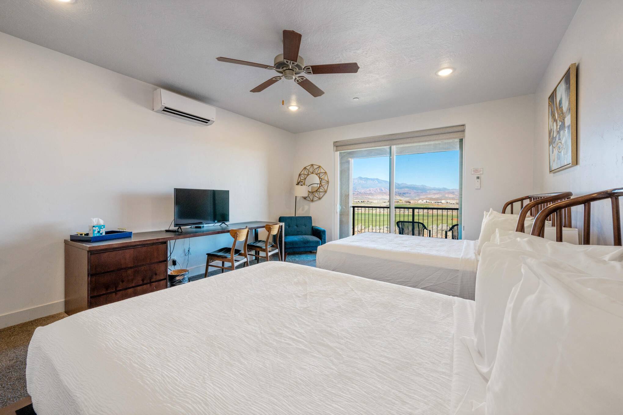 VILLAS AT SAND HOLLOW - Residential