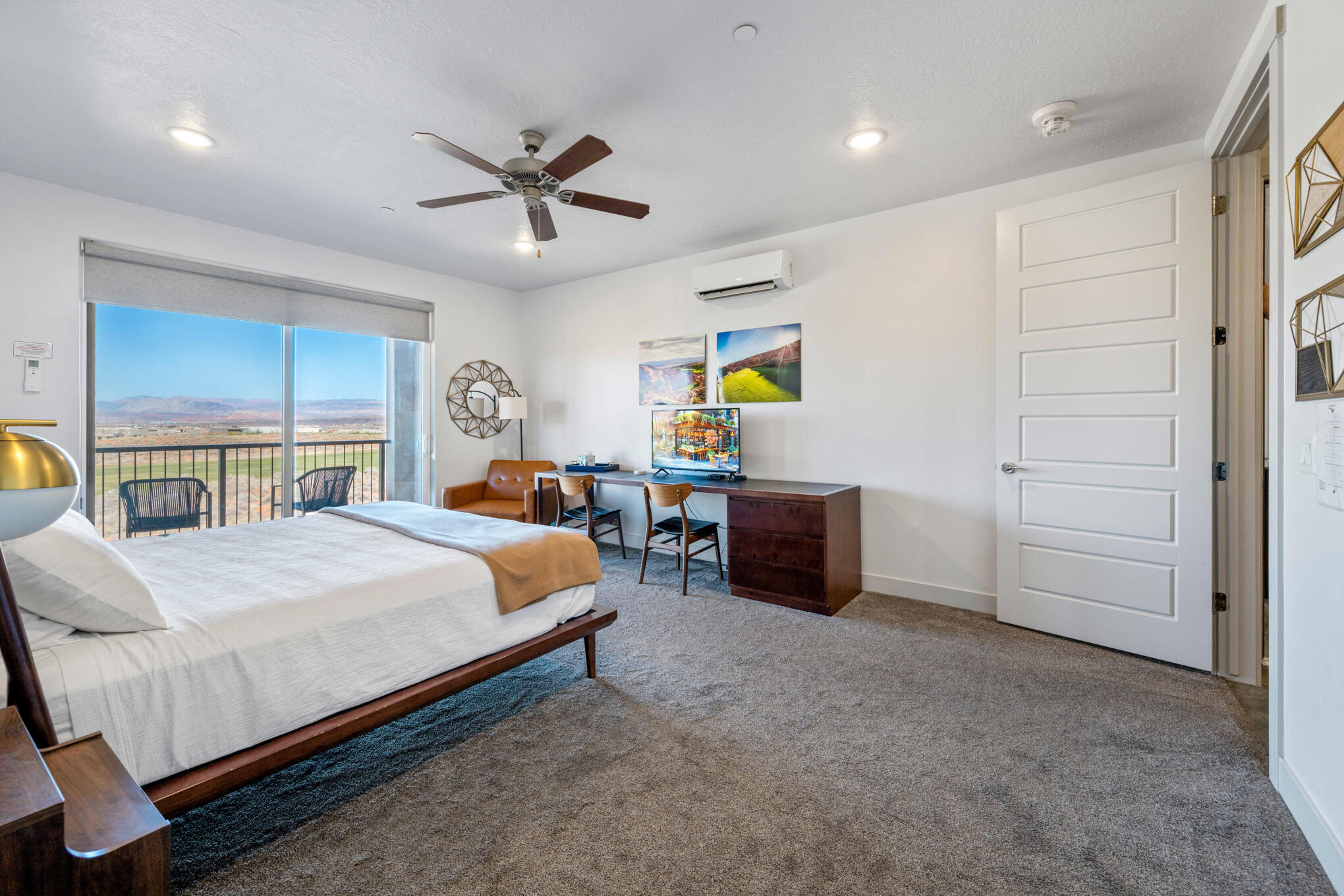 VILLAS AT SAND HOLLOW - Residential