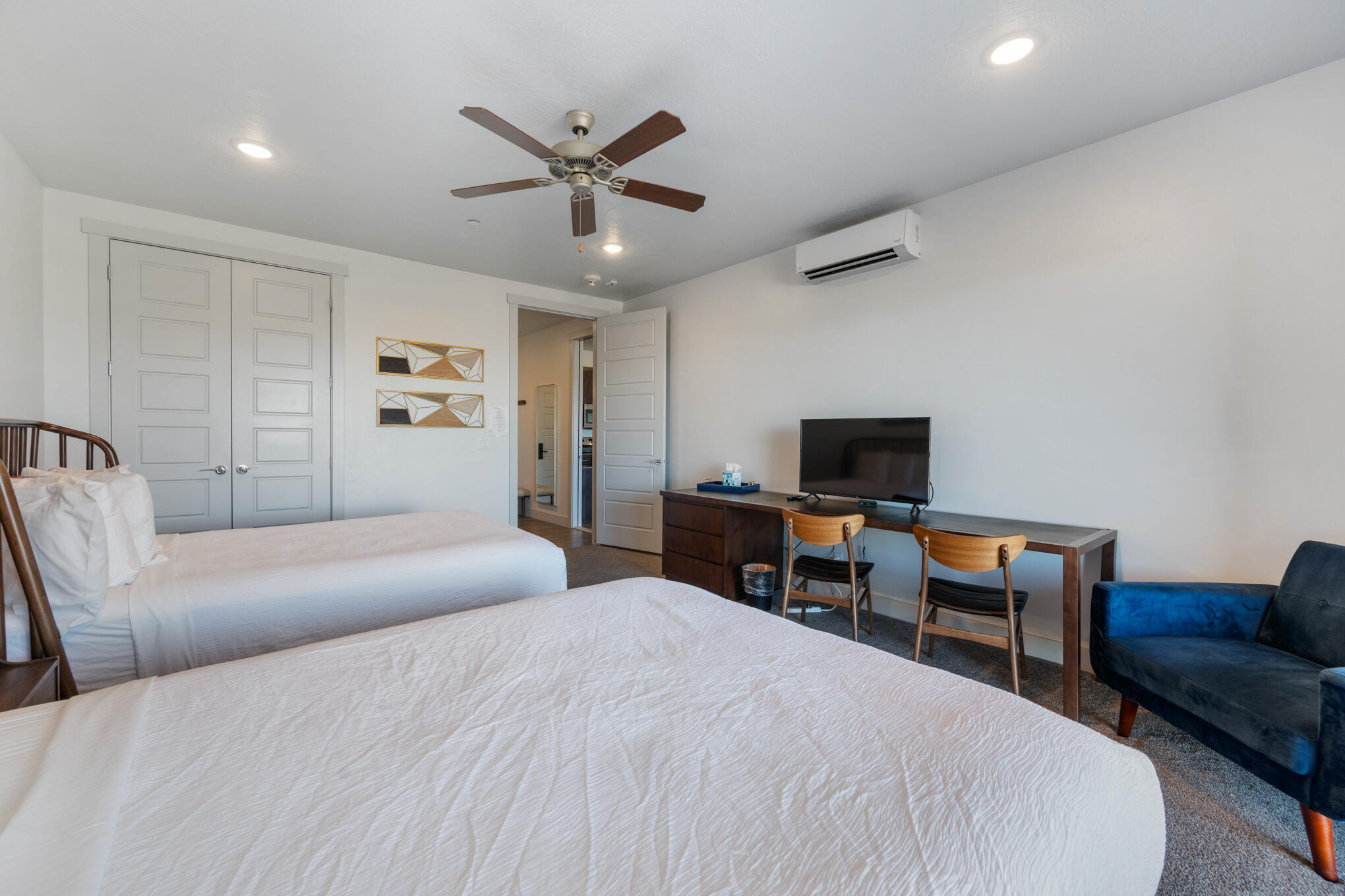 VILLAS AT SAND HOLLOW - Residential