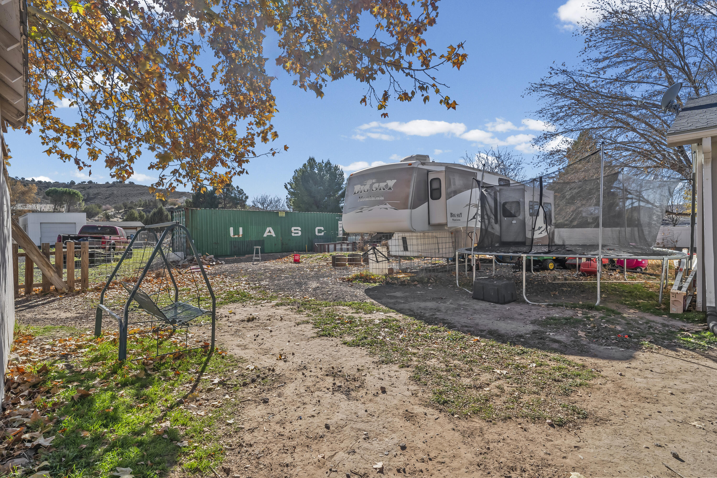 DIAMOND VALLEY ACRES - Residential