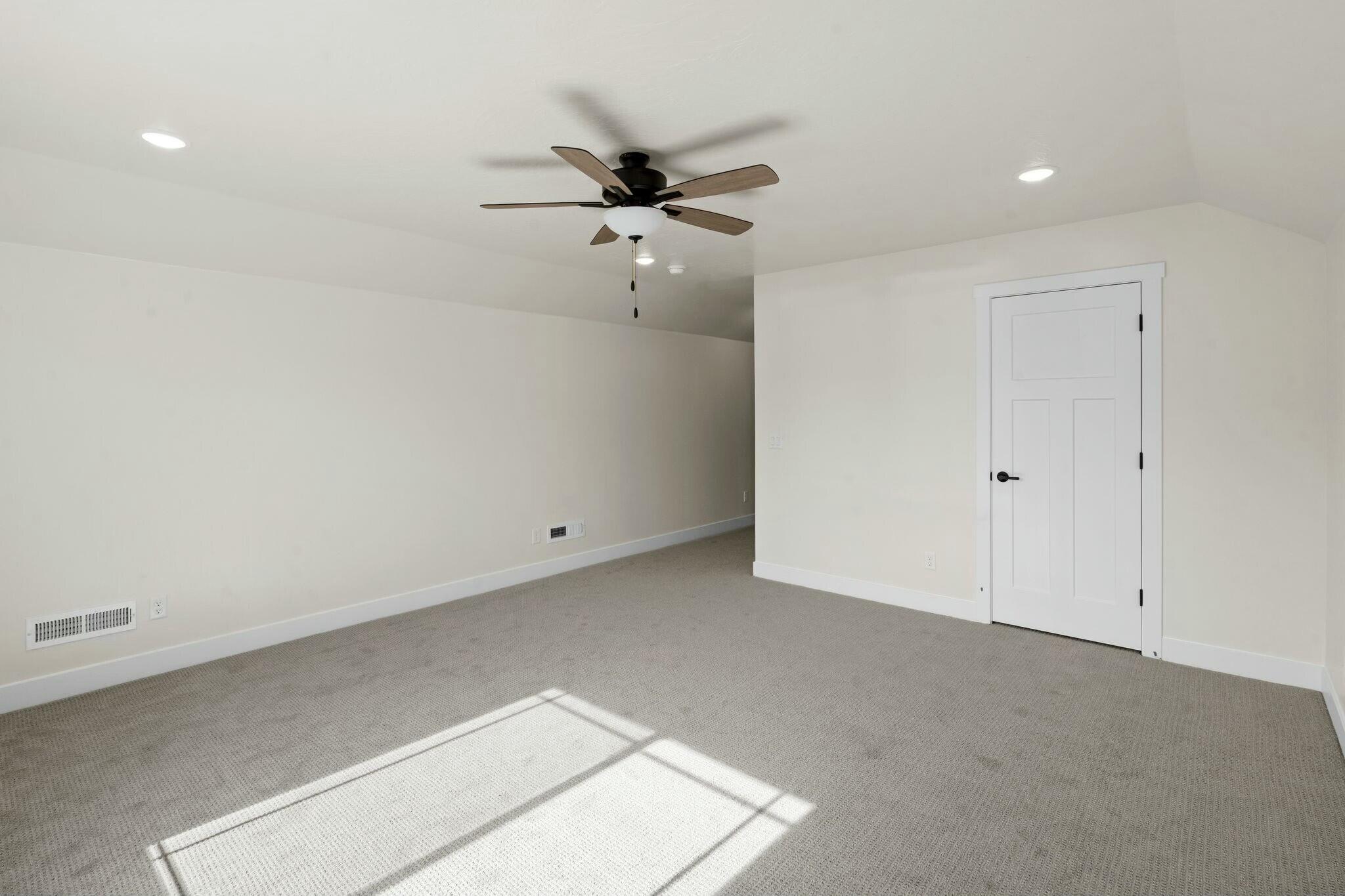 PINE VALLEY MEADOWS - Residential