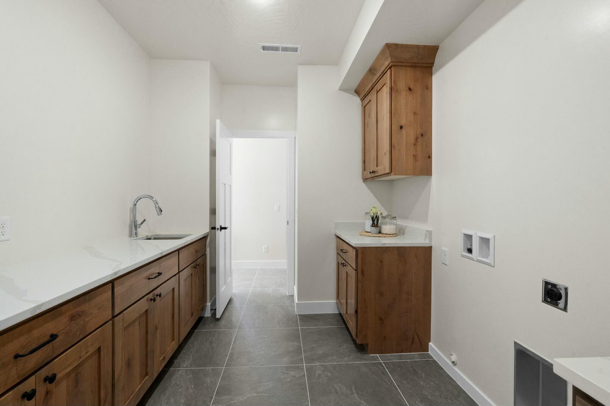 PINE VALLEY MEADOWS - Residential