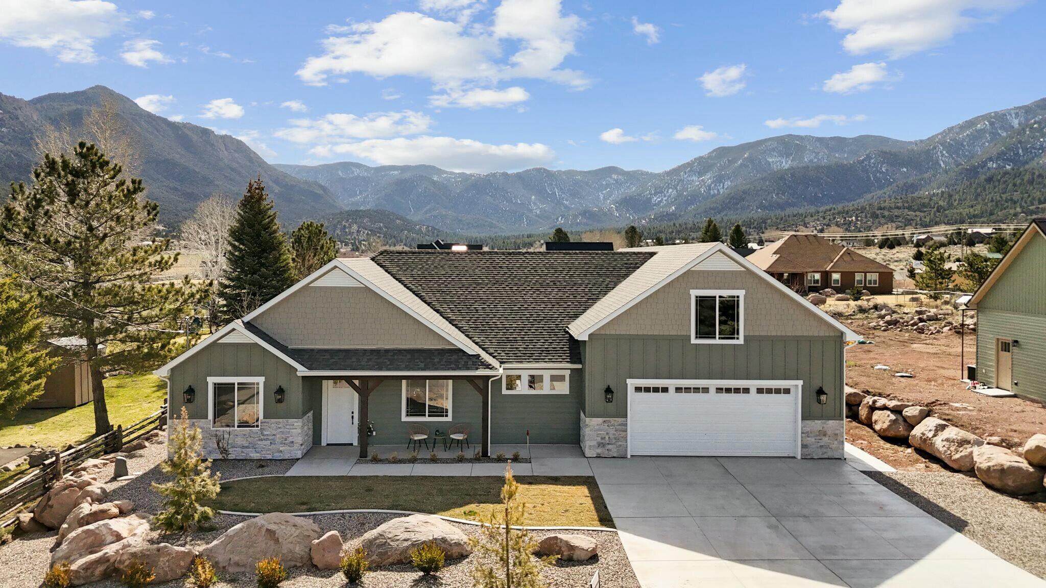 PINE VALLEY MEADOWS - Residential