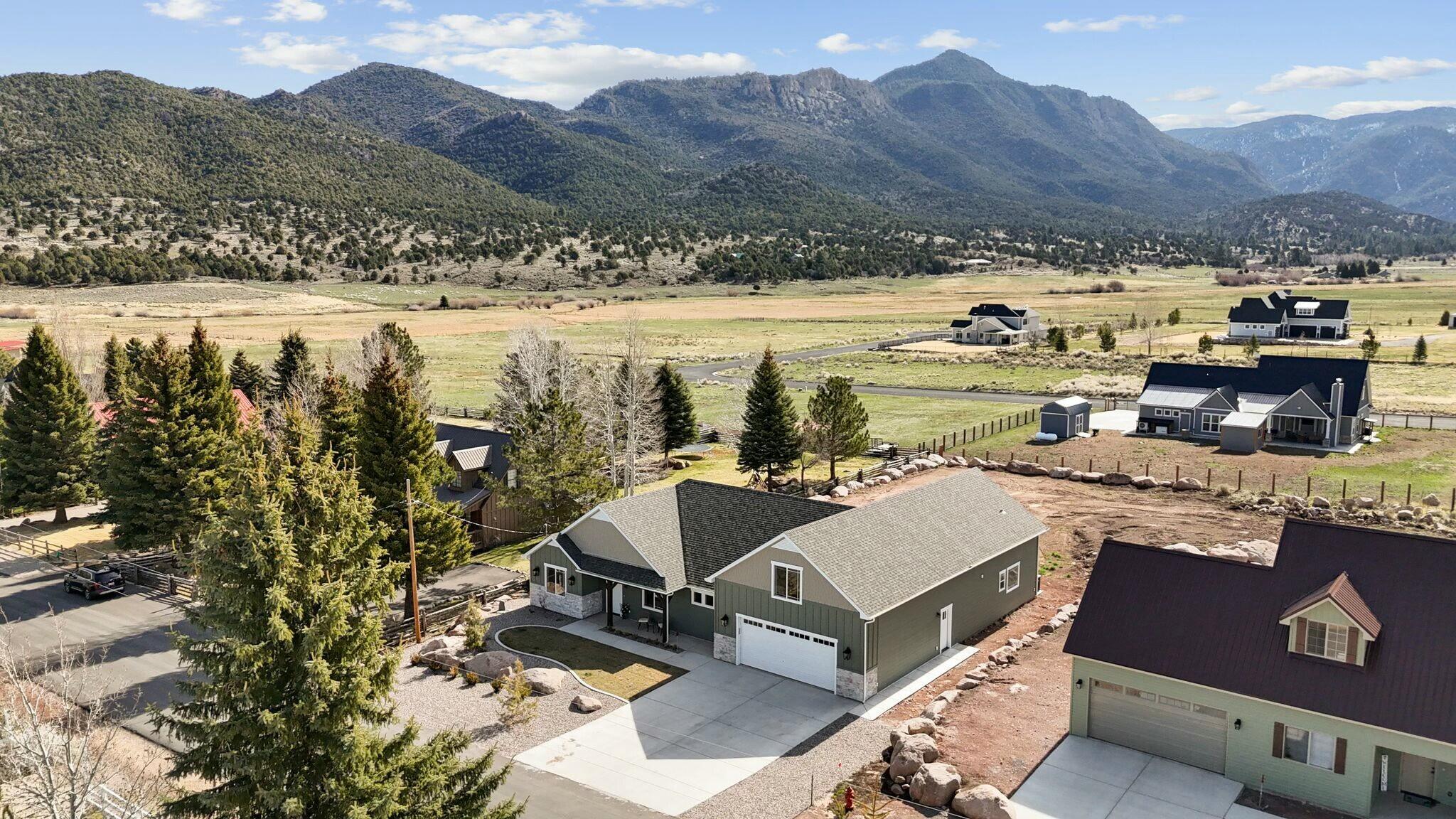 PINE VALLEY MEADOWS - Residential