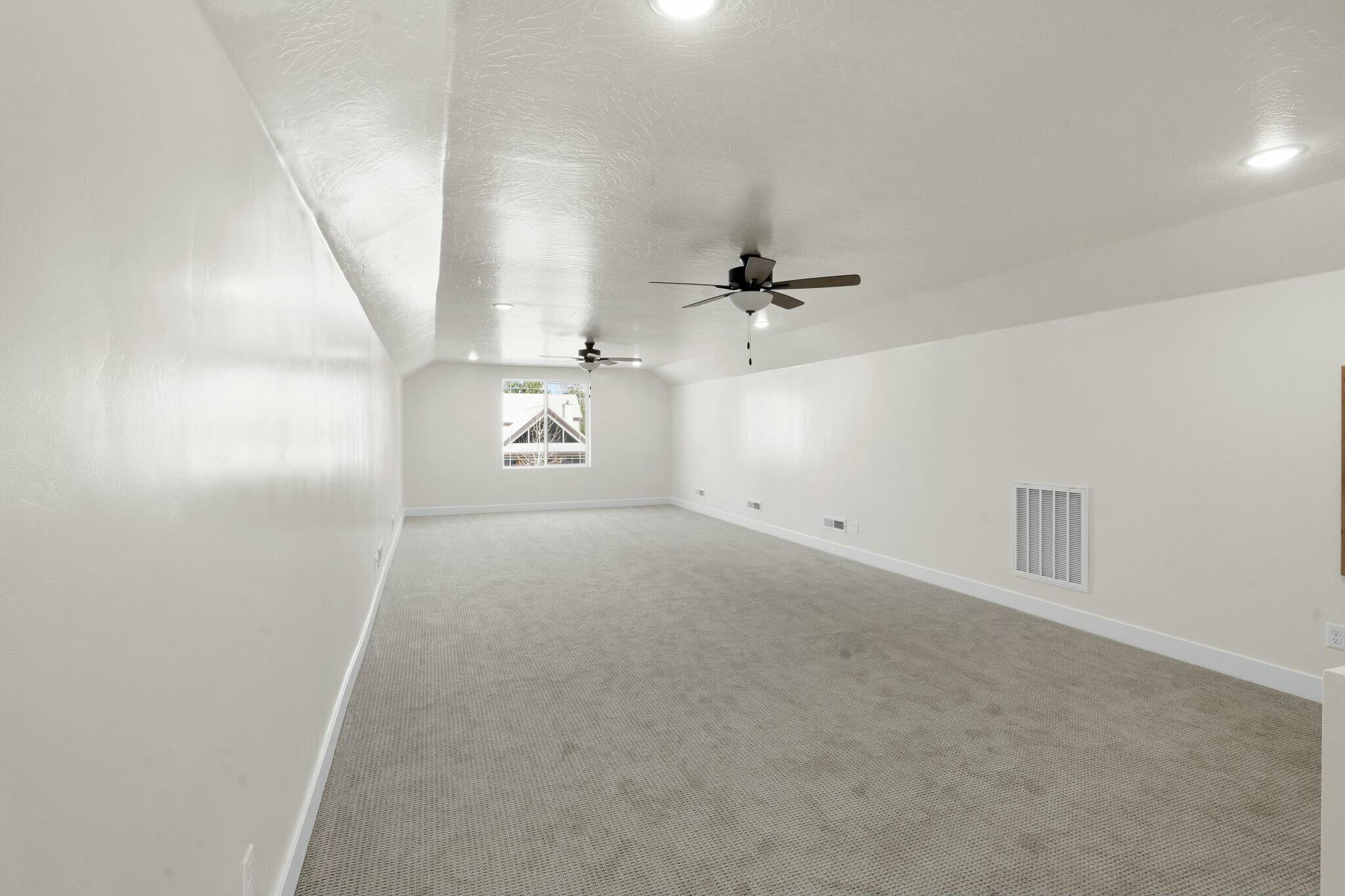 PINE VALLEY MEADOWS - Residential