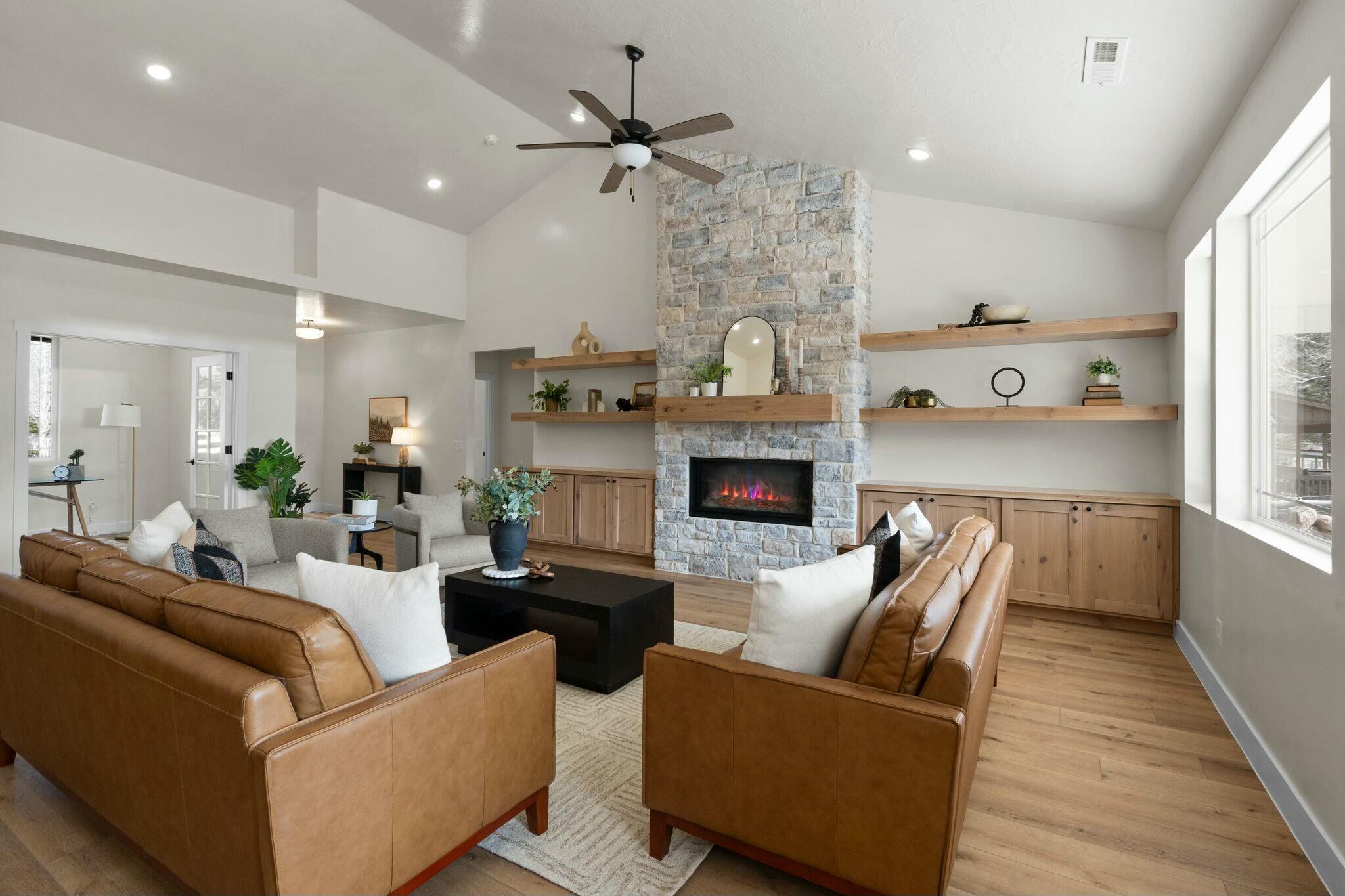 PINE VALLEY MEADOWS - Residential