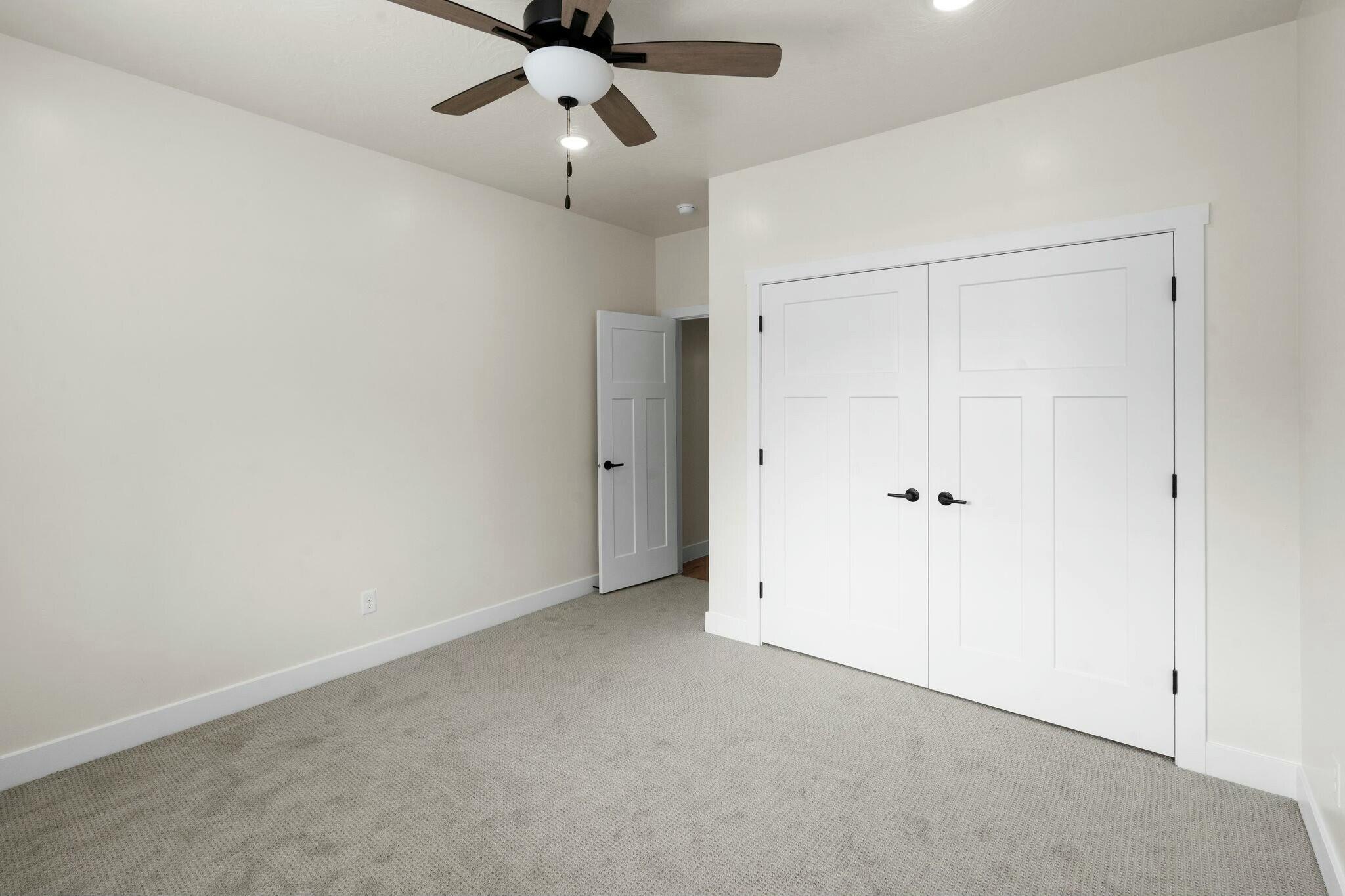 PINE VALLEY MEADOWS - Residential