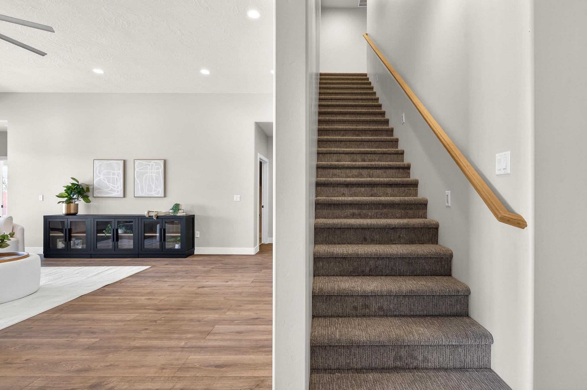 BLACK STONE - Residential