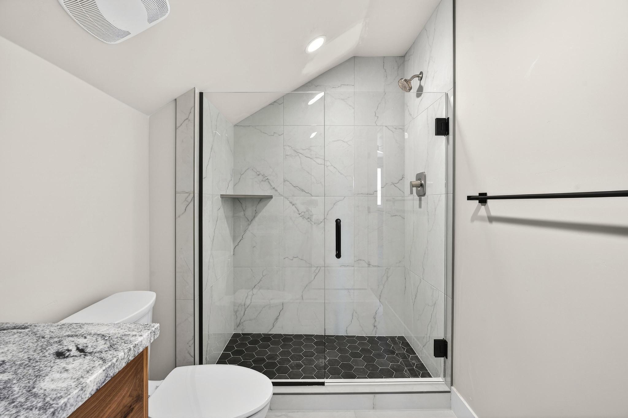 BLACK STONE - Residential