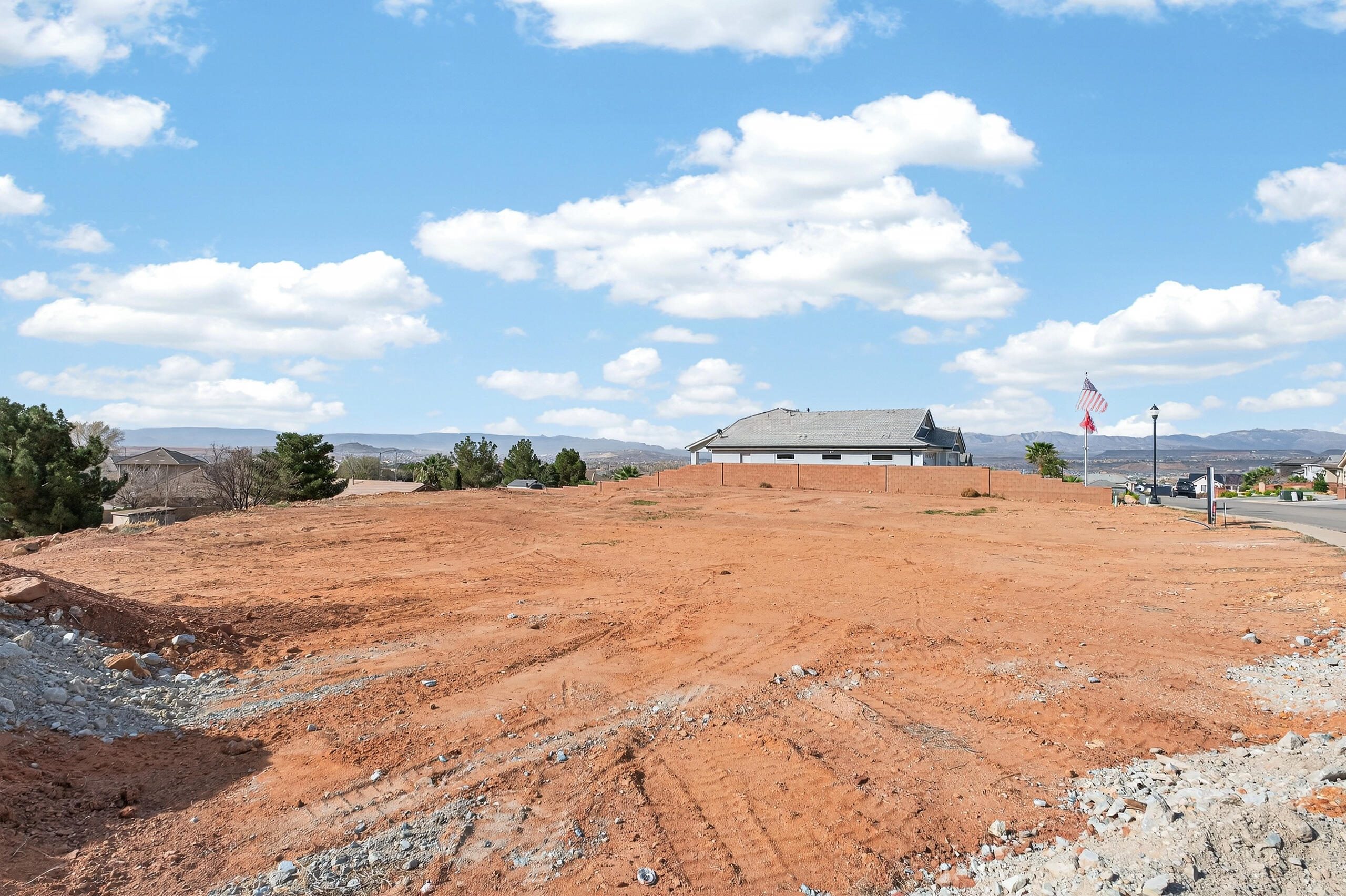 MAJESTIC SUNSET - Residential