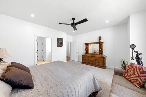 Tiny photo for 1643 E DIHEDRAL DR, Saint George, UT 84790 (MLS # 26-271305)