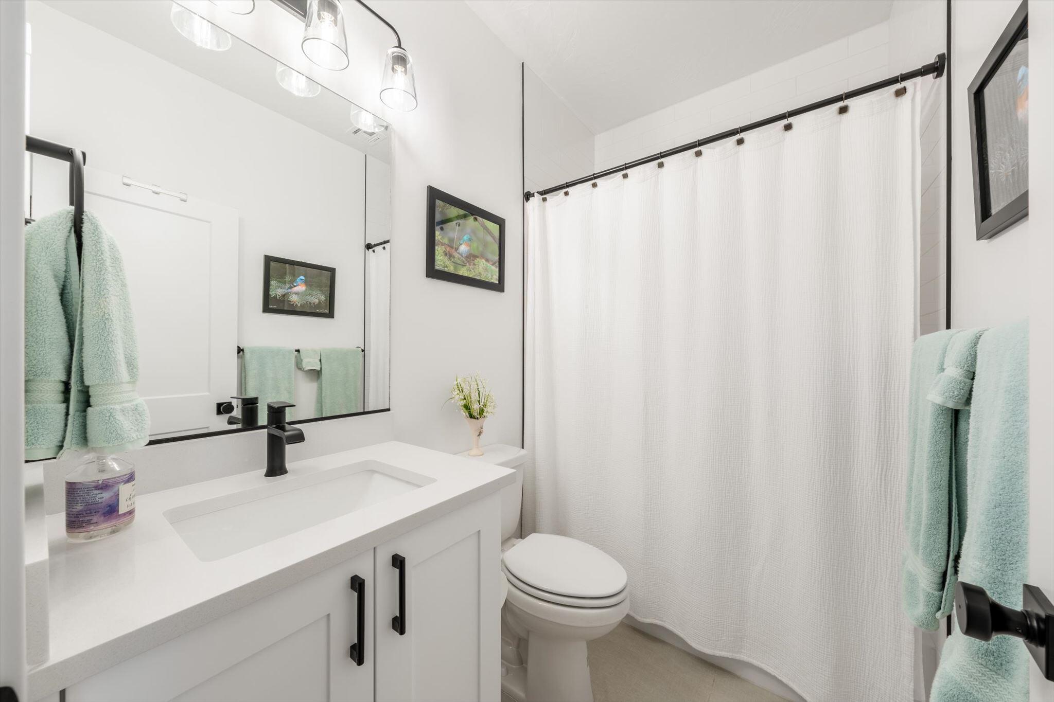 COTTAM COVE - Residential