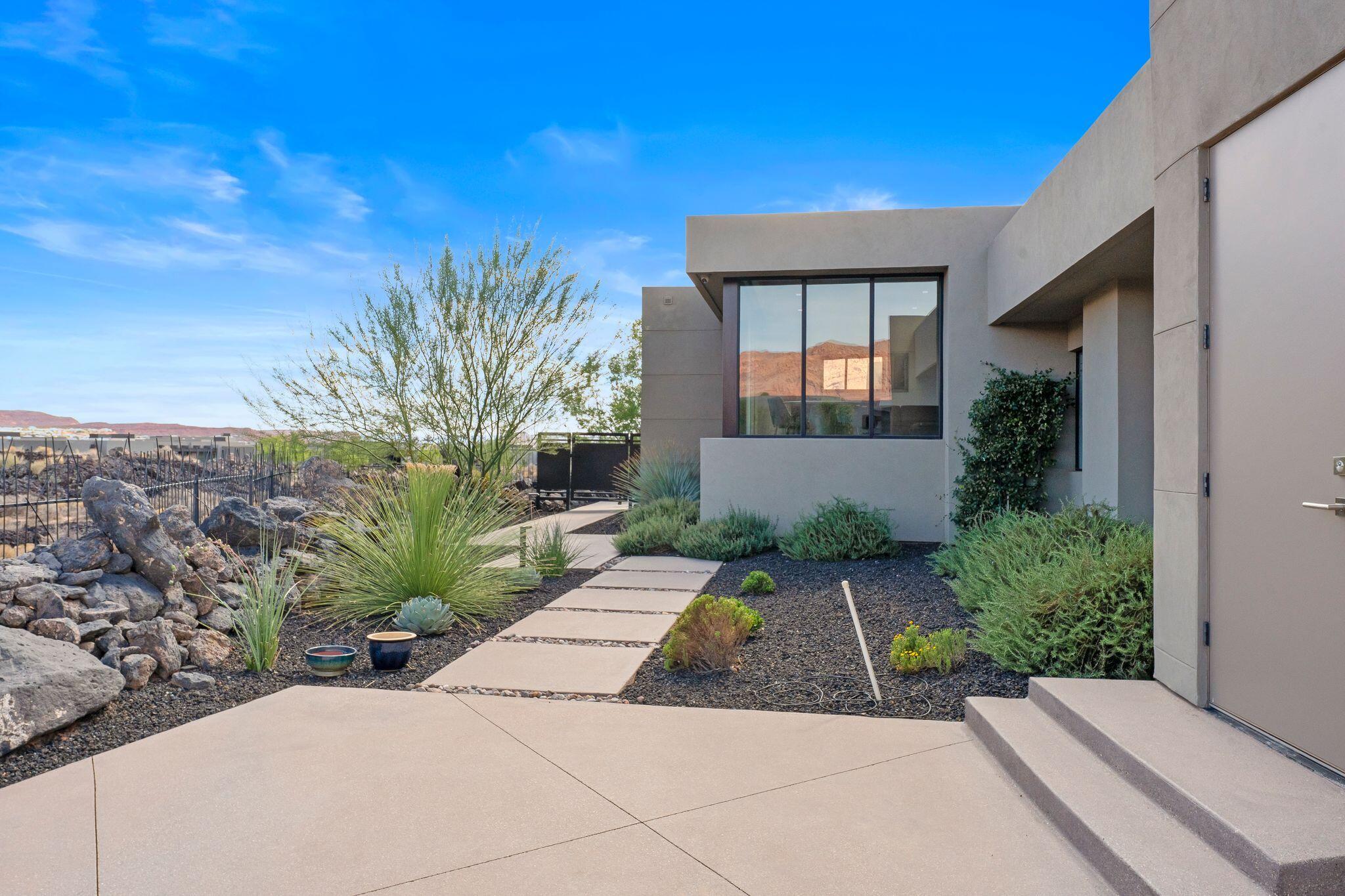 ENTRADA AT SNOW CANYON CHACO WEST - Residential