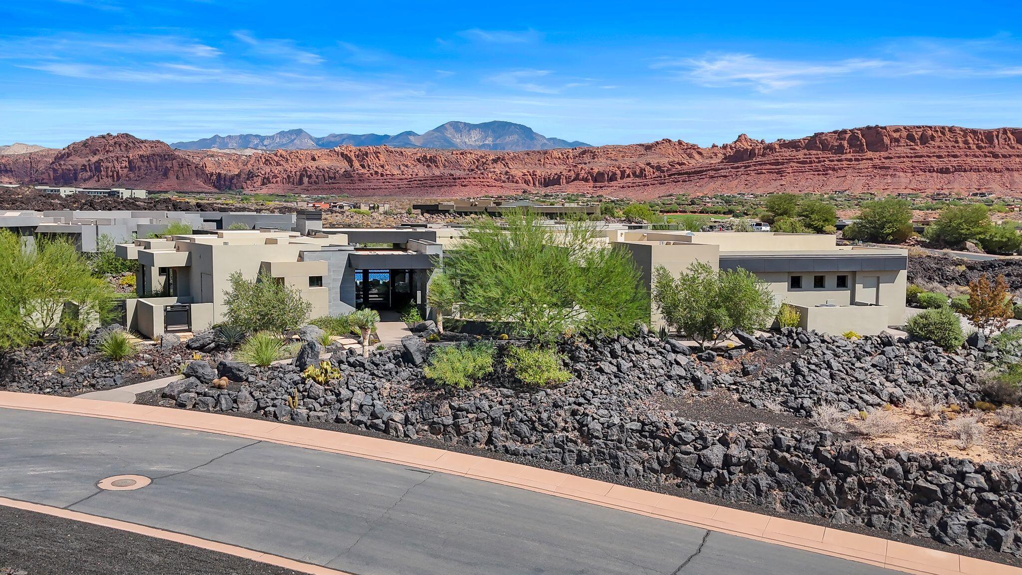 ENTRADA AT SNOW CANYON CHACO WEST - Residential