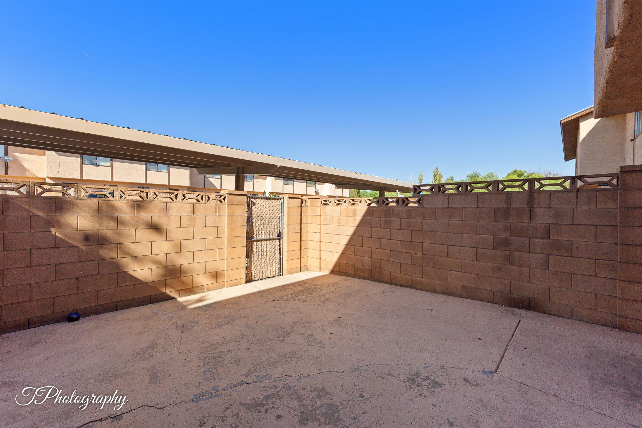 COLOR VIEW TOWNHOMES - Residential