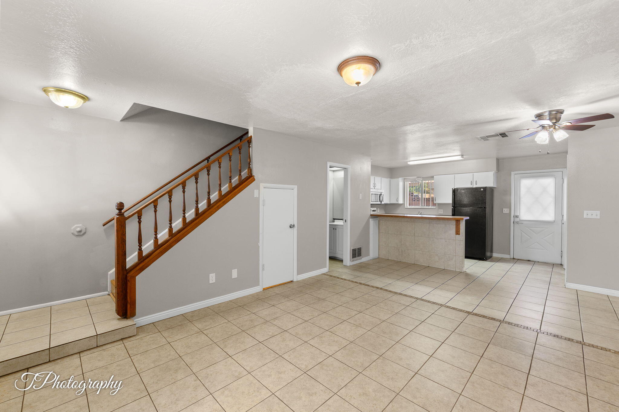 COLOR VIEW TOWNHOMES - Residential