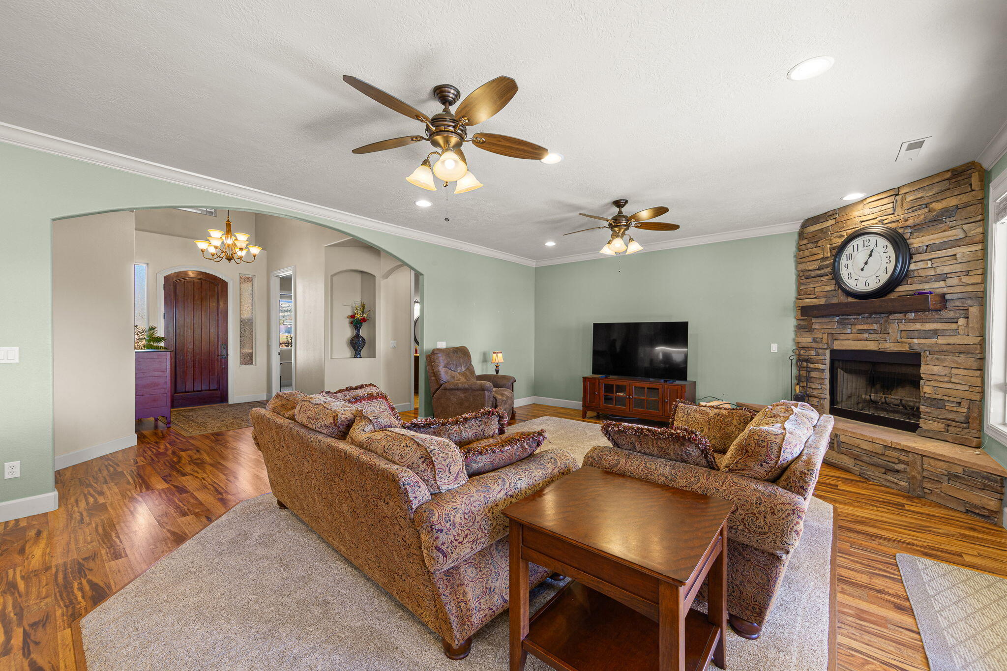 CANYON TRAILS AT DAMMERON VALLEY - Residential