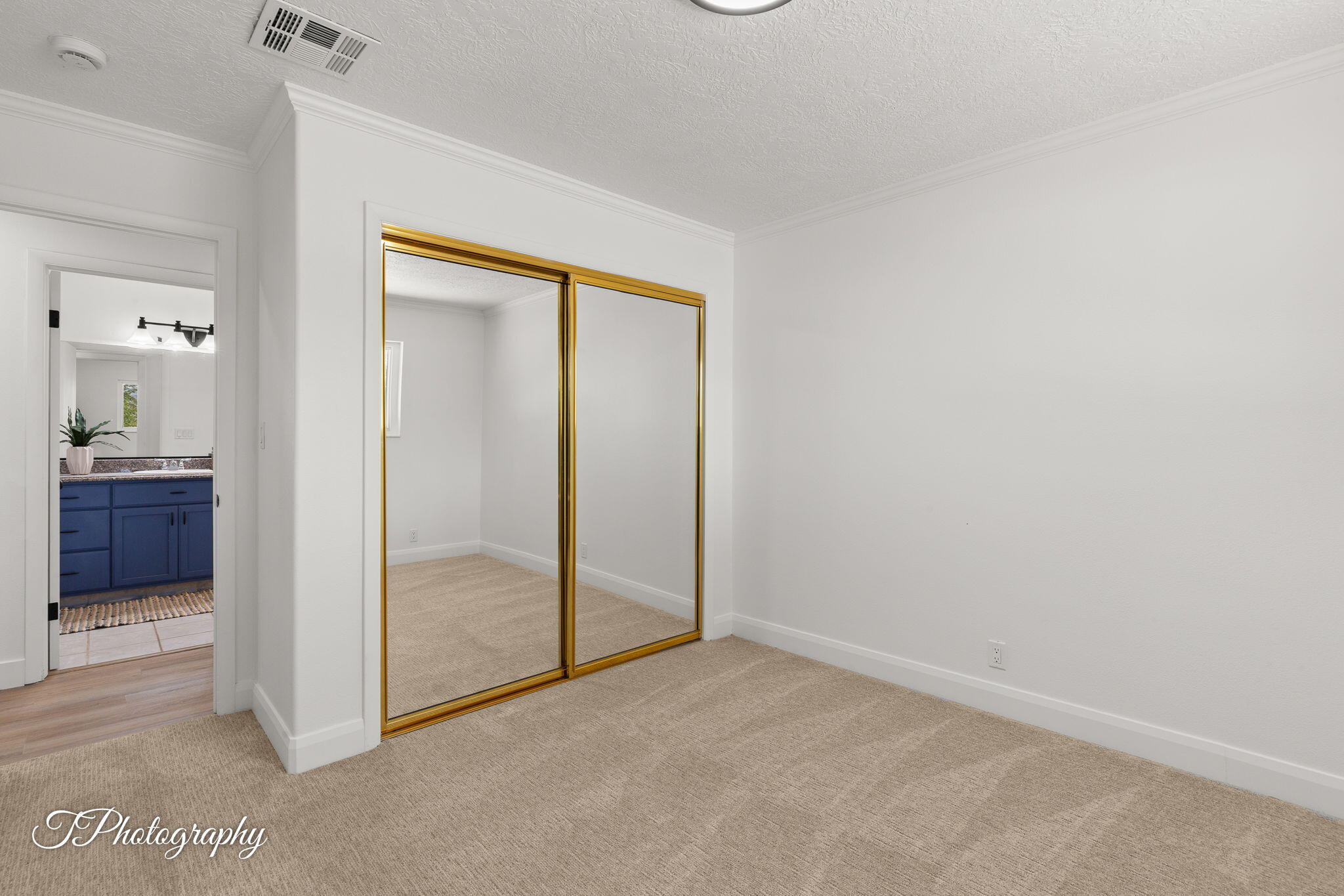 CURTIS PARK - Residential