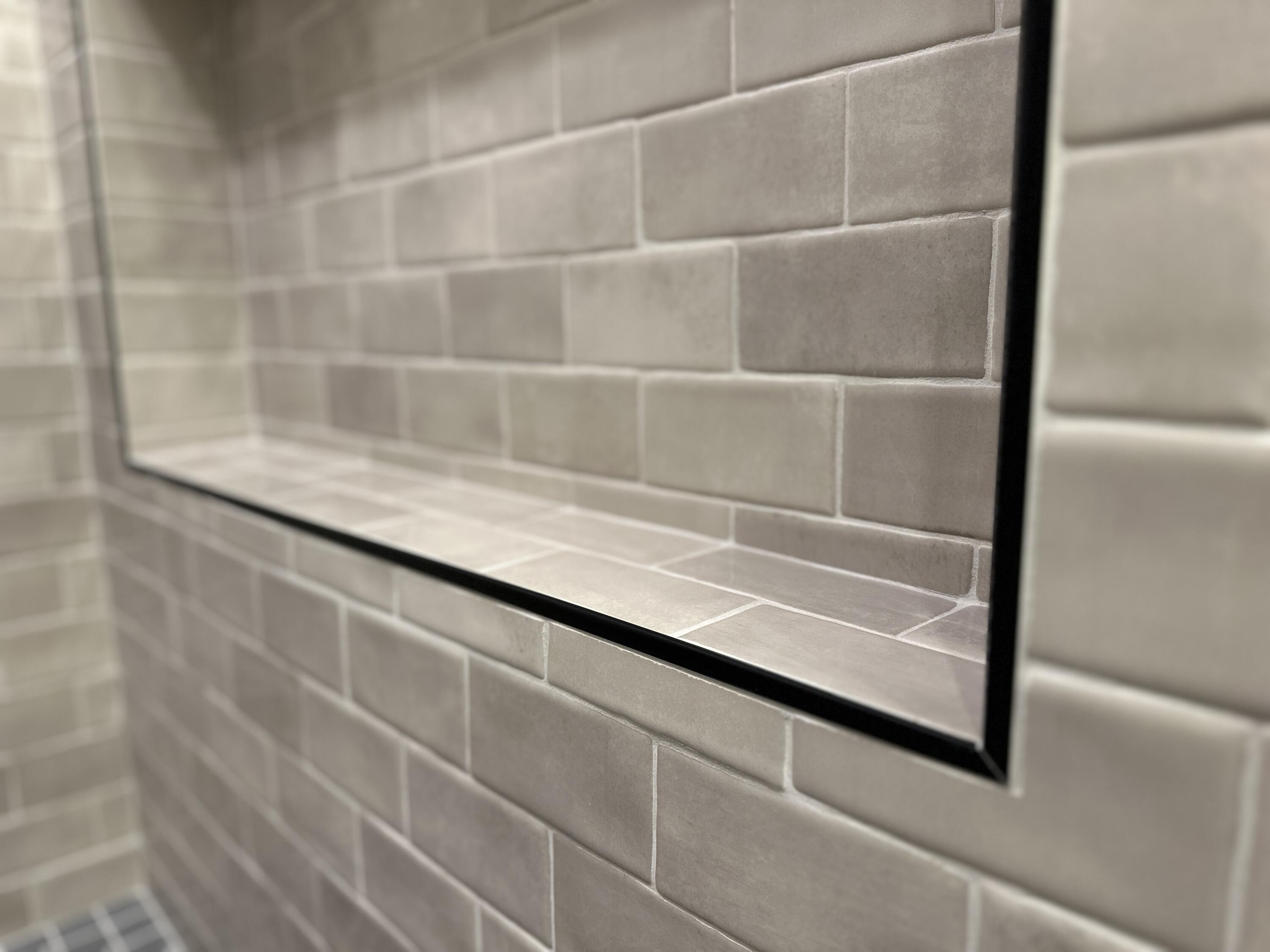 FALCON RIDGE - Residential