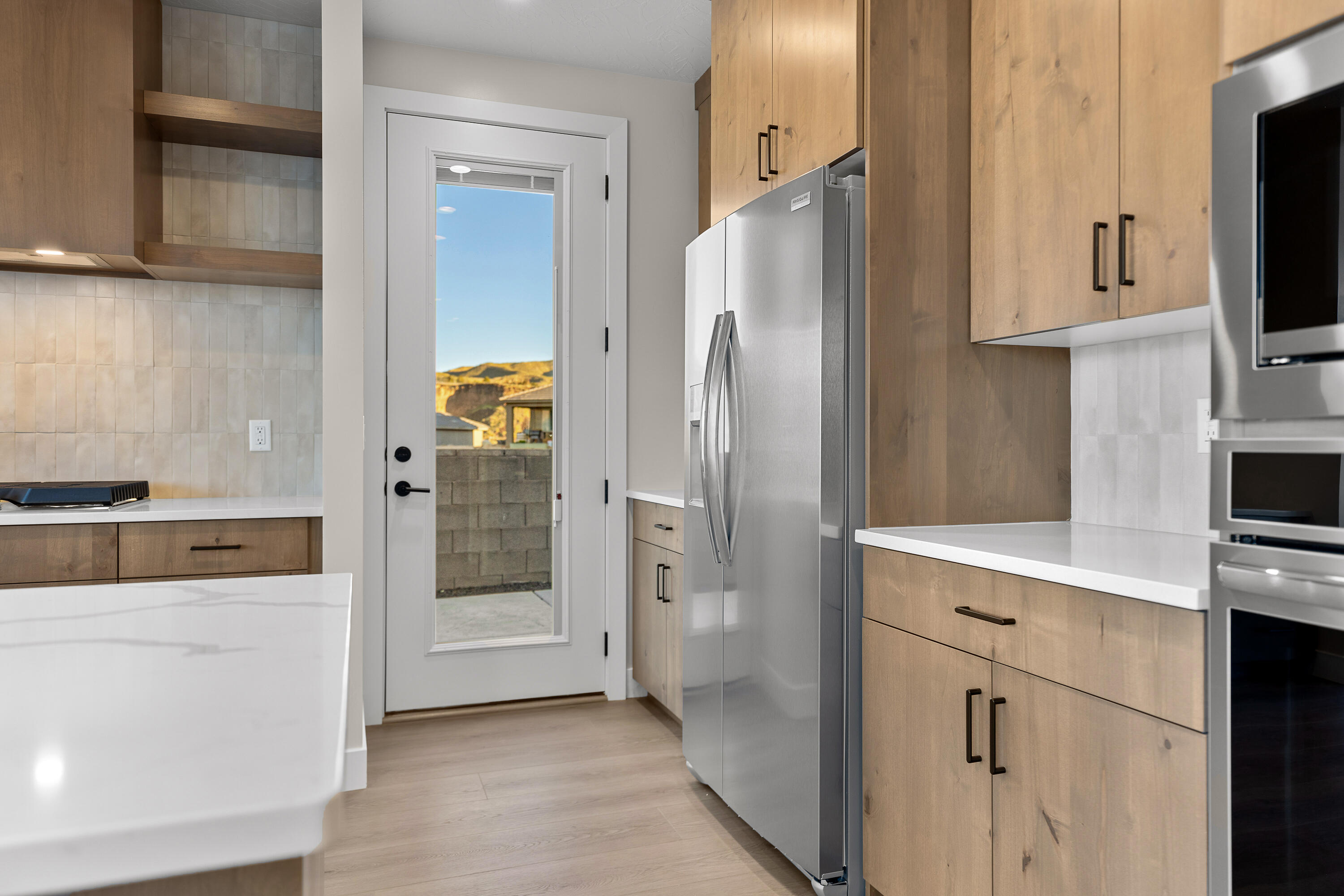 FALCON RIDGE - Residential