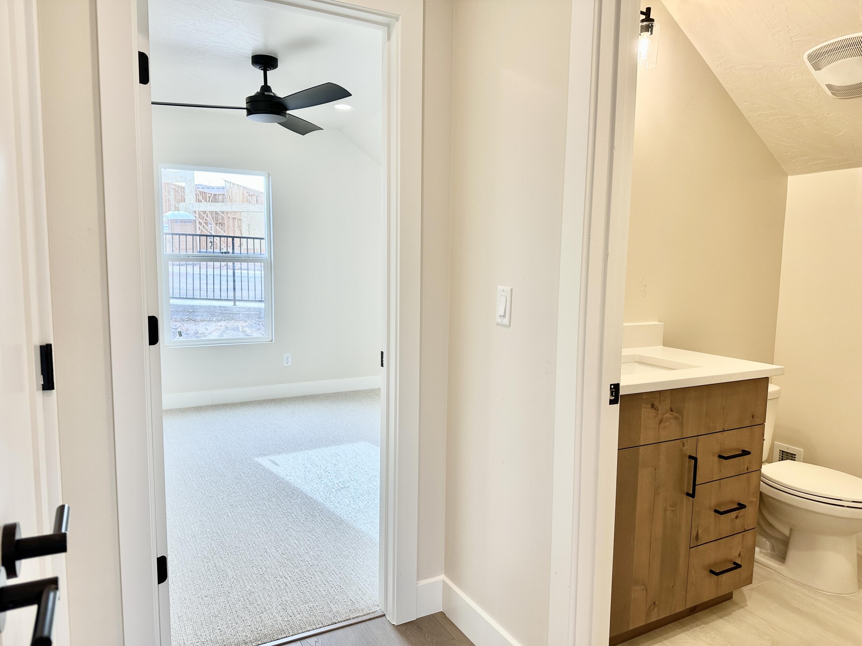 FALCON RIDGE - Residential