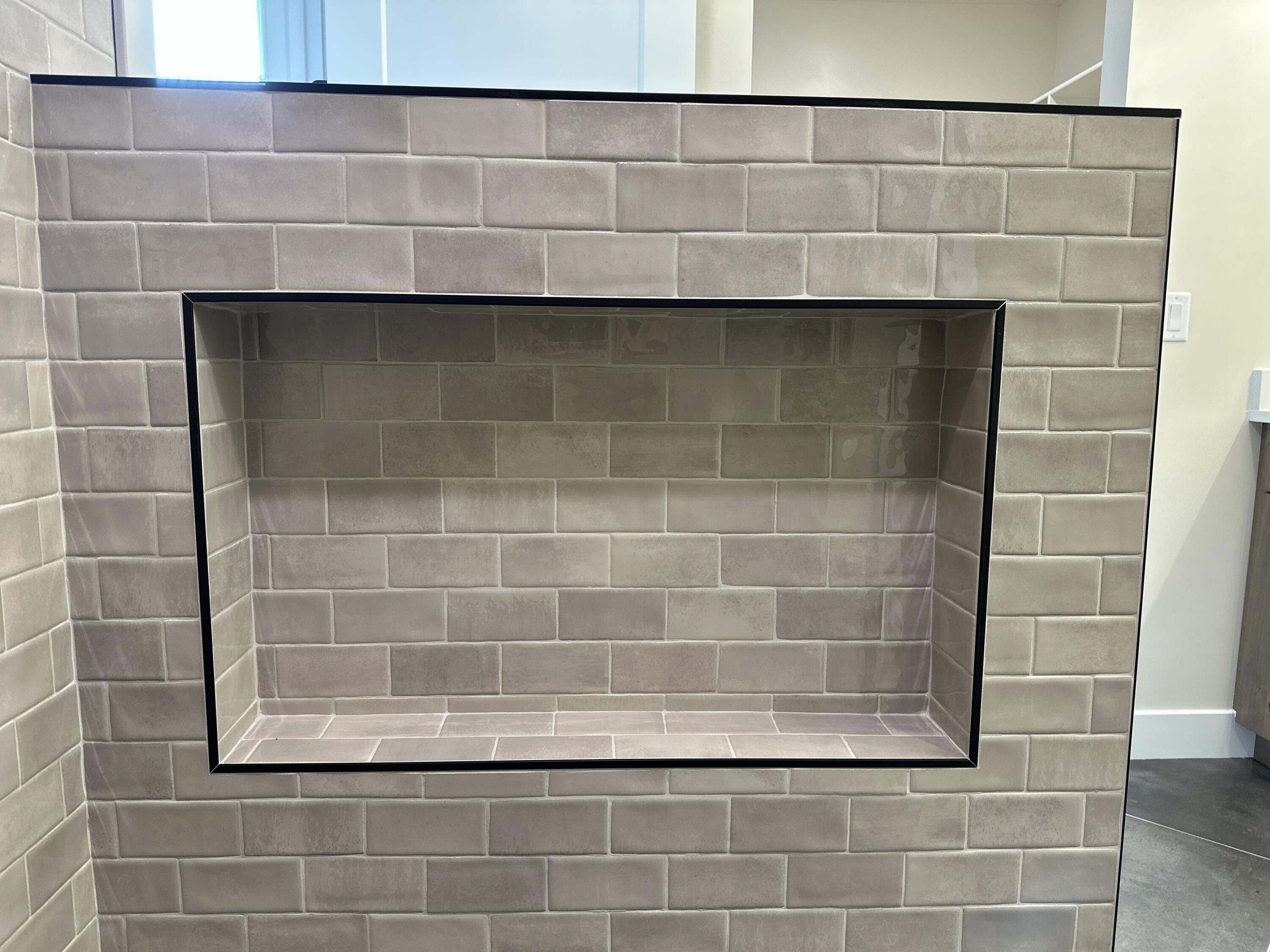 FALCON RIDGE - Residential