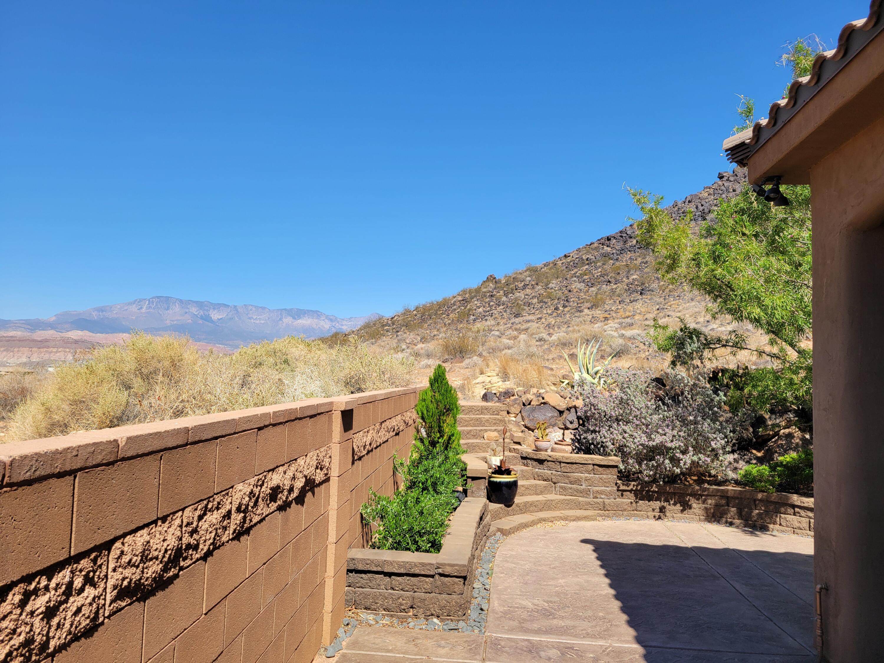 DIXIE SPRINGS - Residential