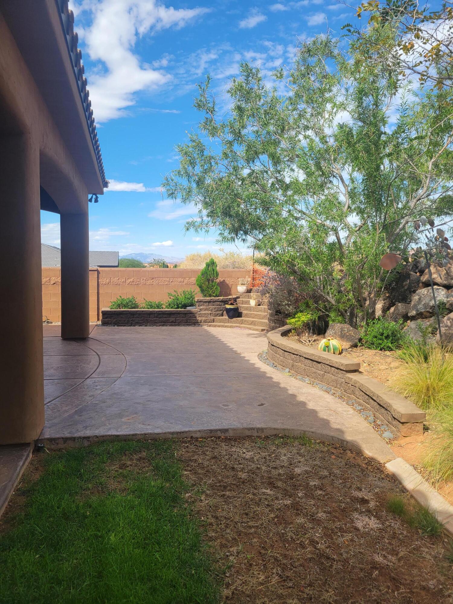 DIXIE SPRINGS - Residential