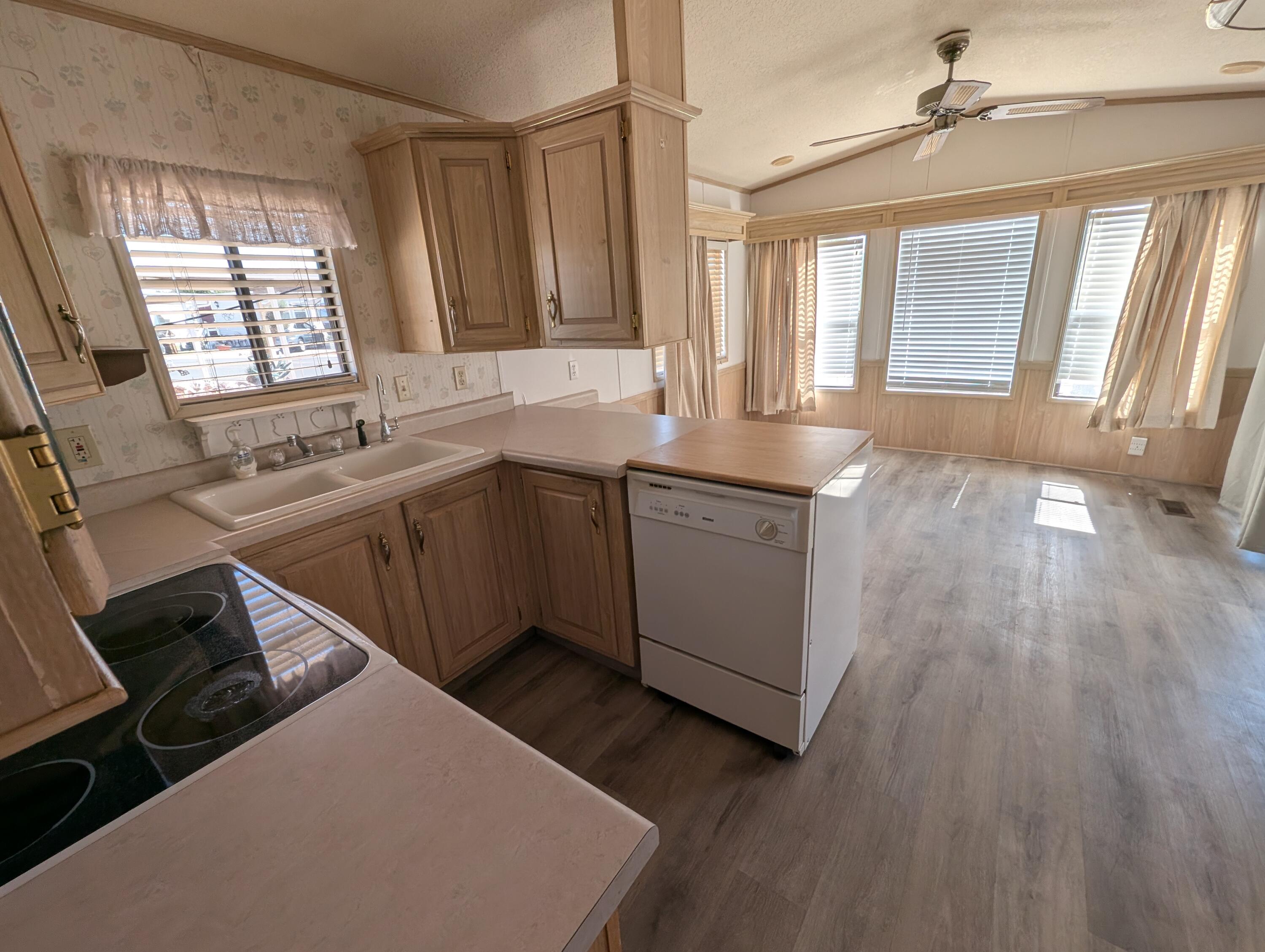 DIXIE DOWNS RV RESORT - Residential