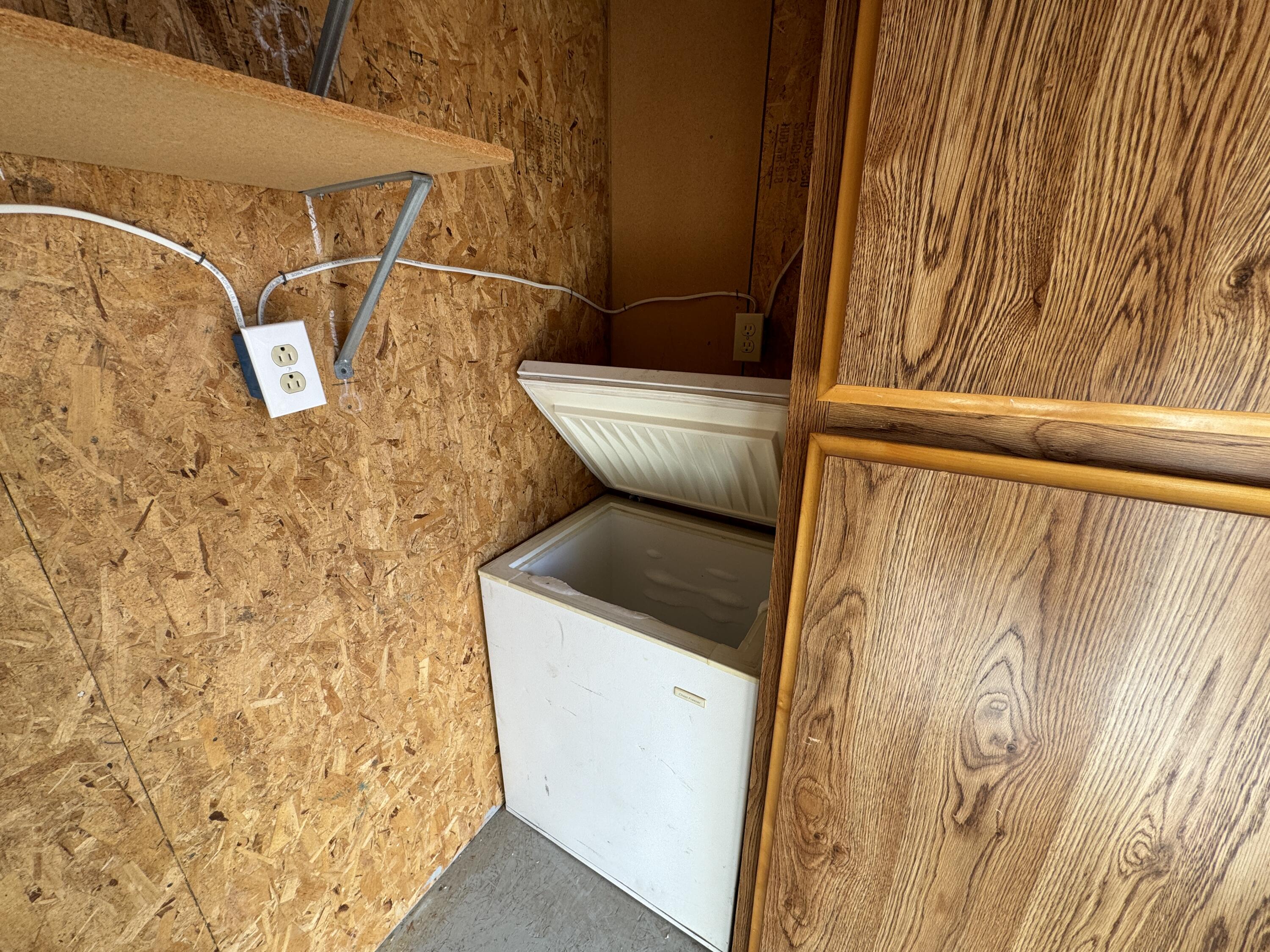 DIXIE DOWNS RV RESORT - Residential