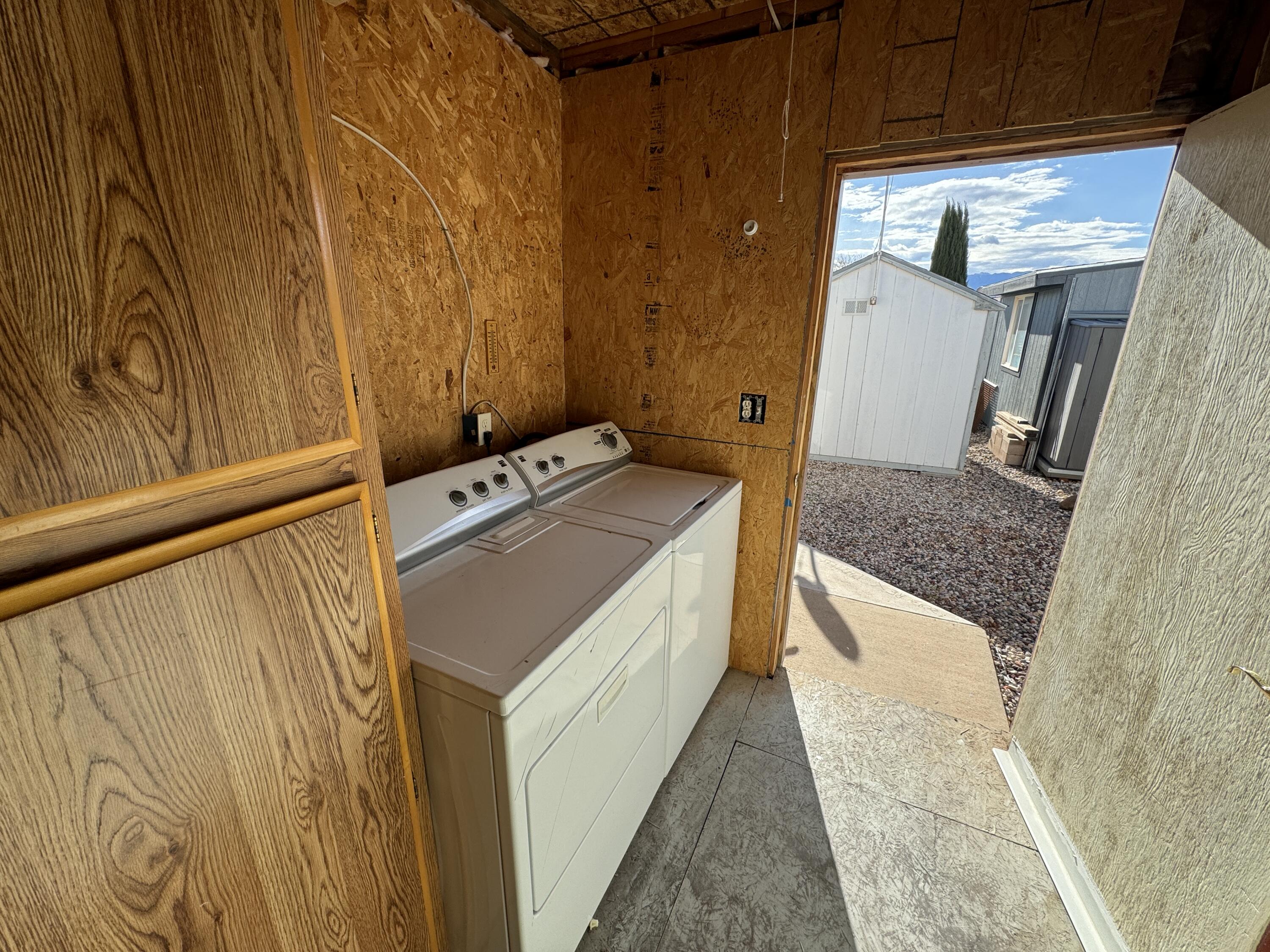 DIXIE DOWNS RV RESORT - Residential