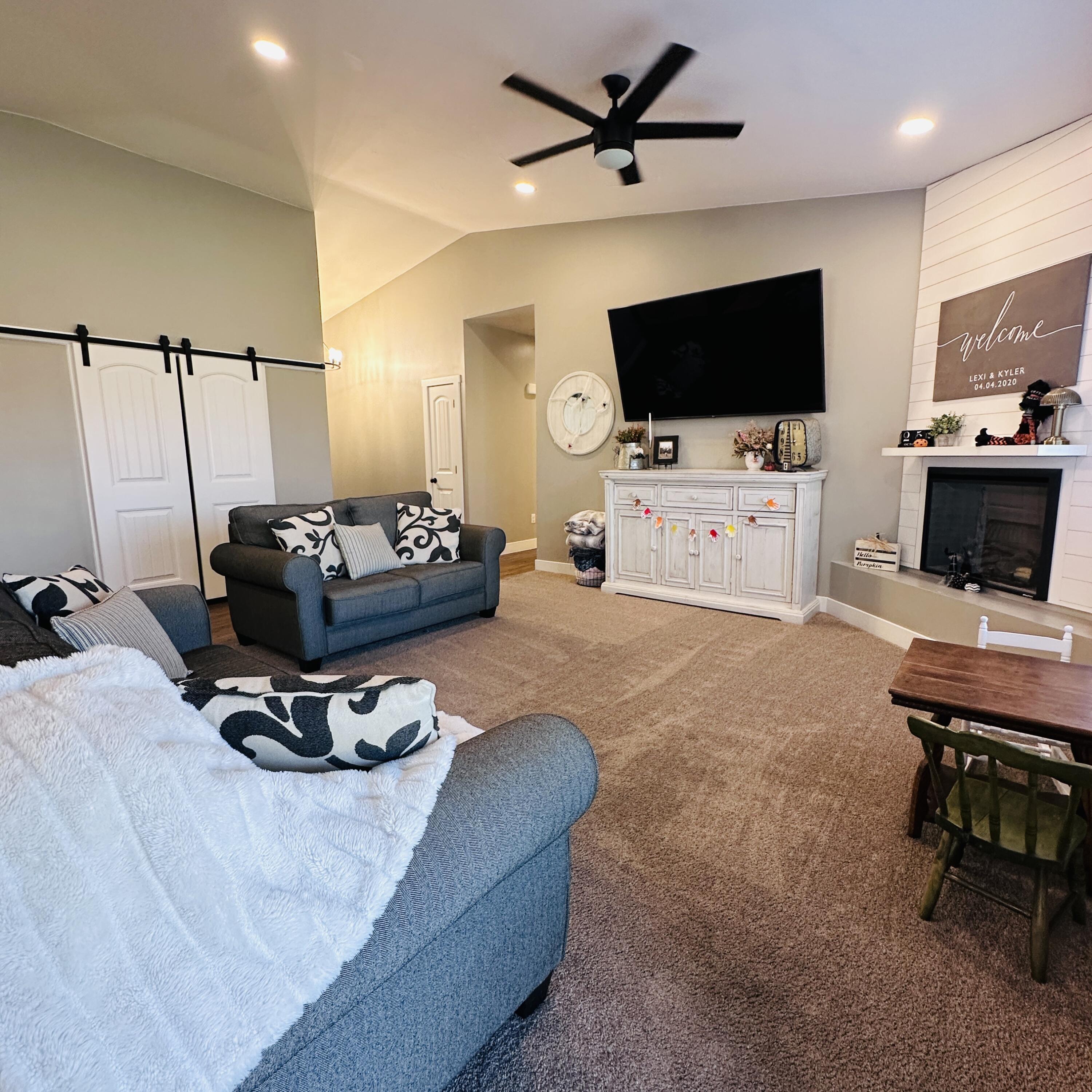 STEEPLECHASE AT WASHINGTON FIELDS - Residential