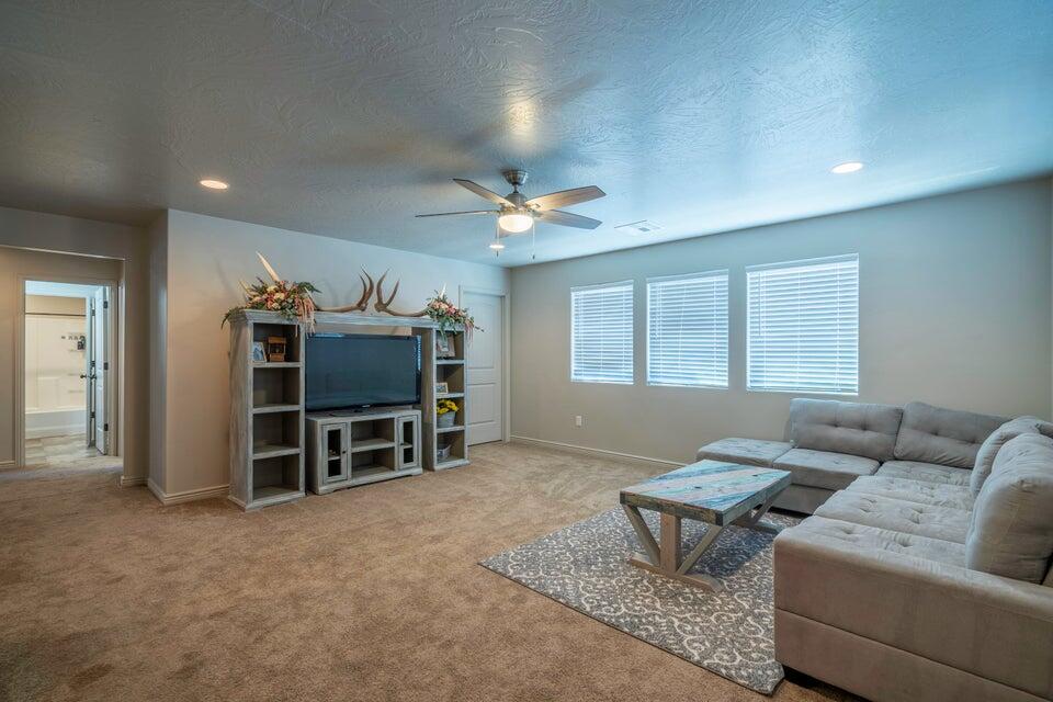 ROSEWOOD ESTATES - Residential