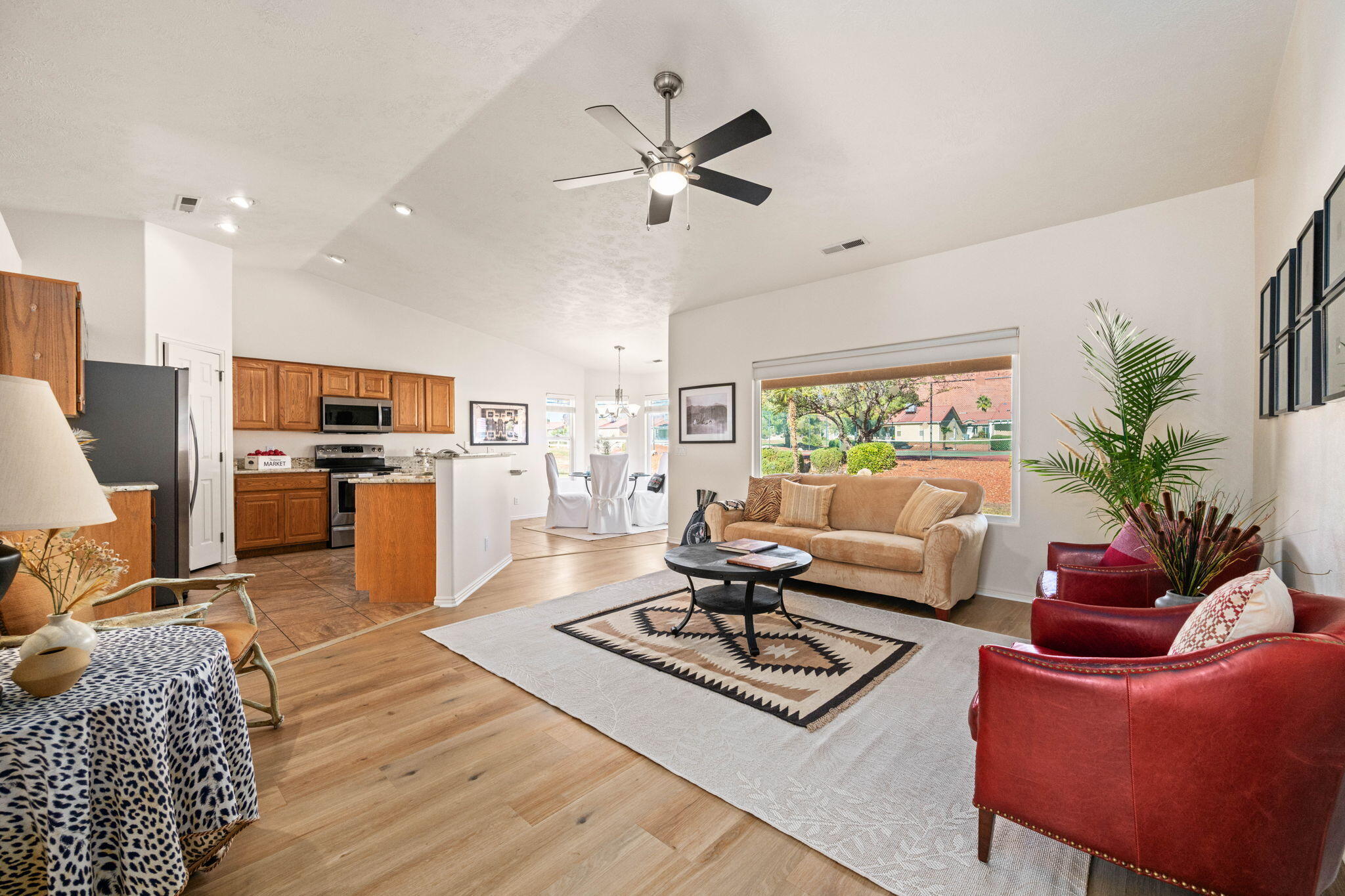 PADRE LAKES TOWNHOMES - Residential