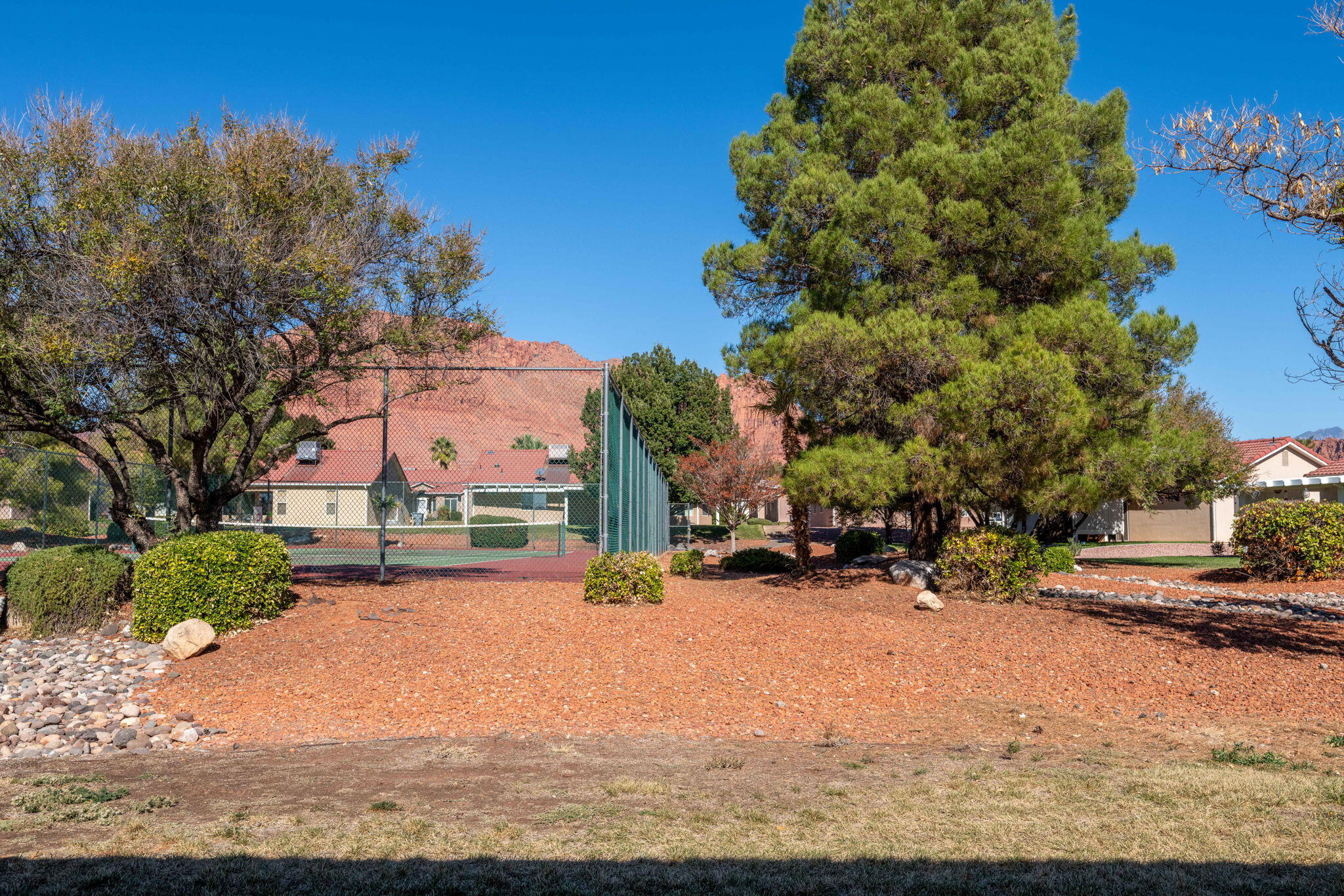 PADRE LAKES TOWNHOMES - Residential