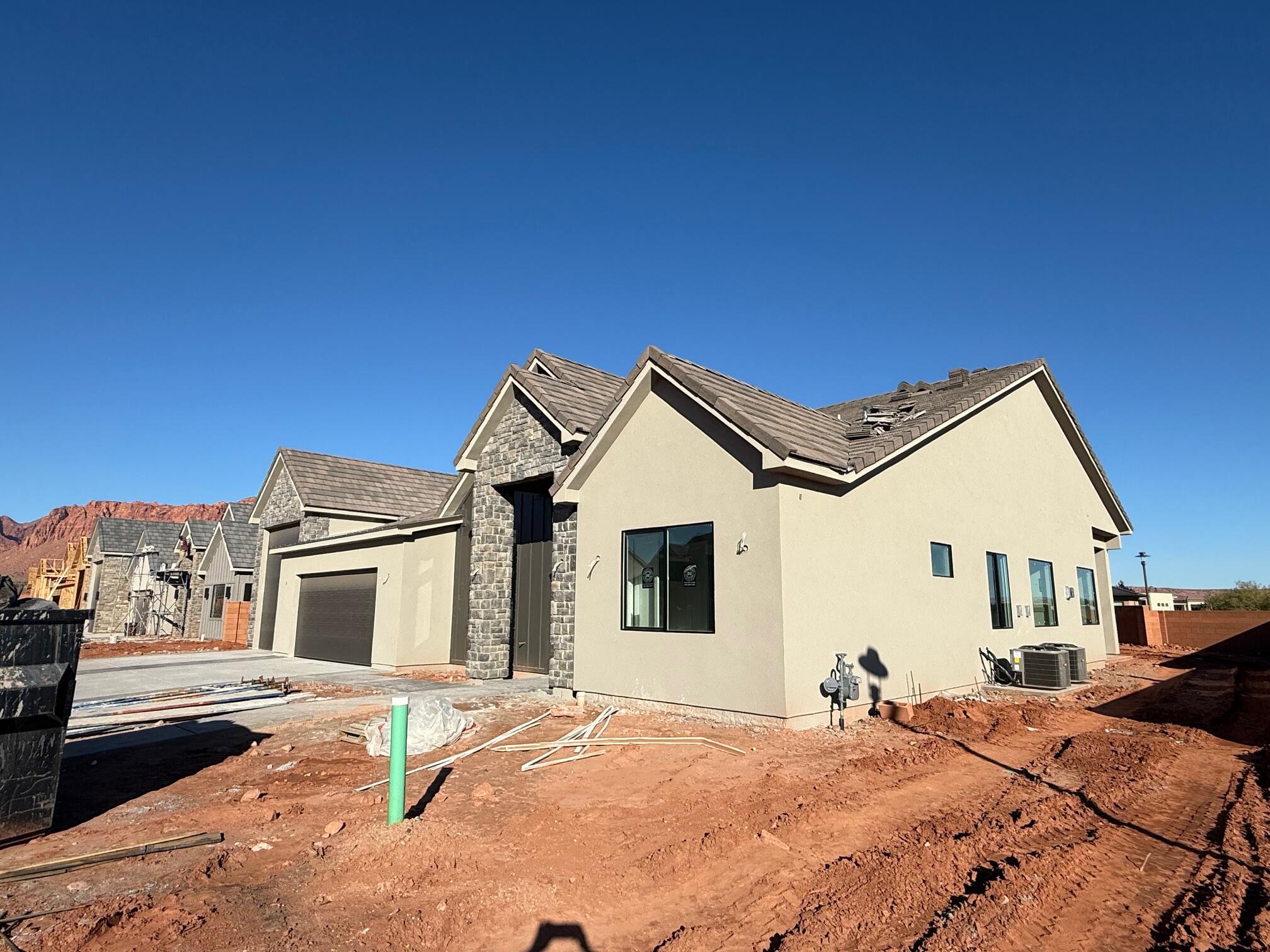 ONYX CANYON - Residential