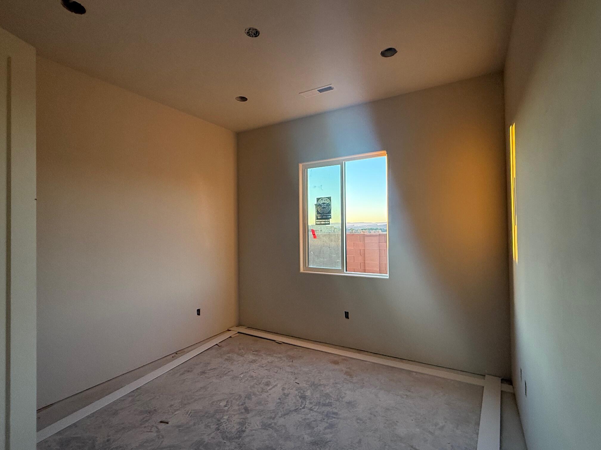 ONYX CANYON - Residential