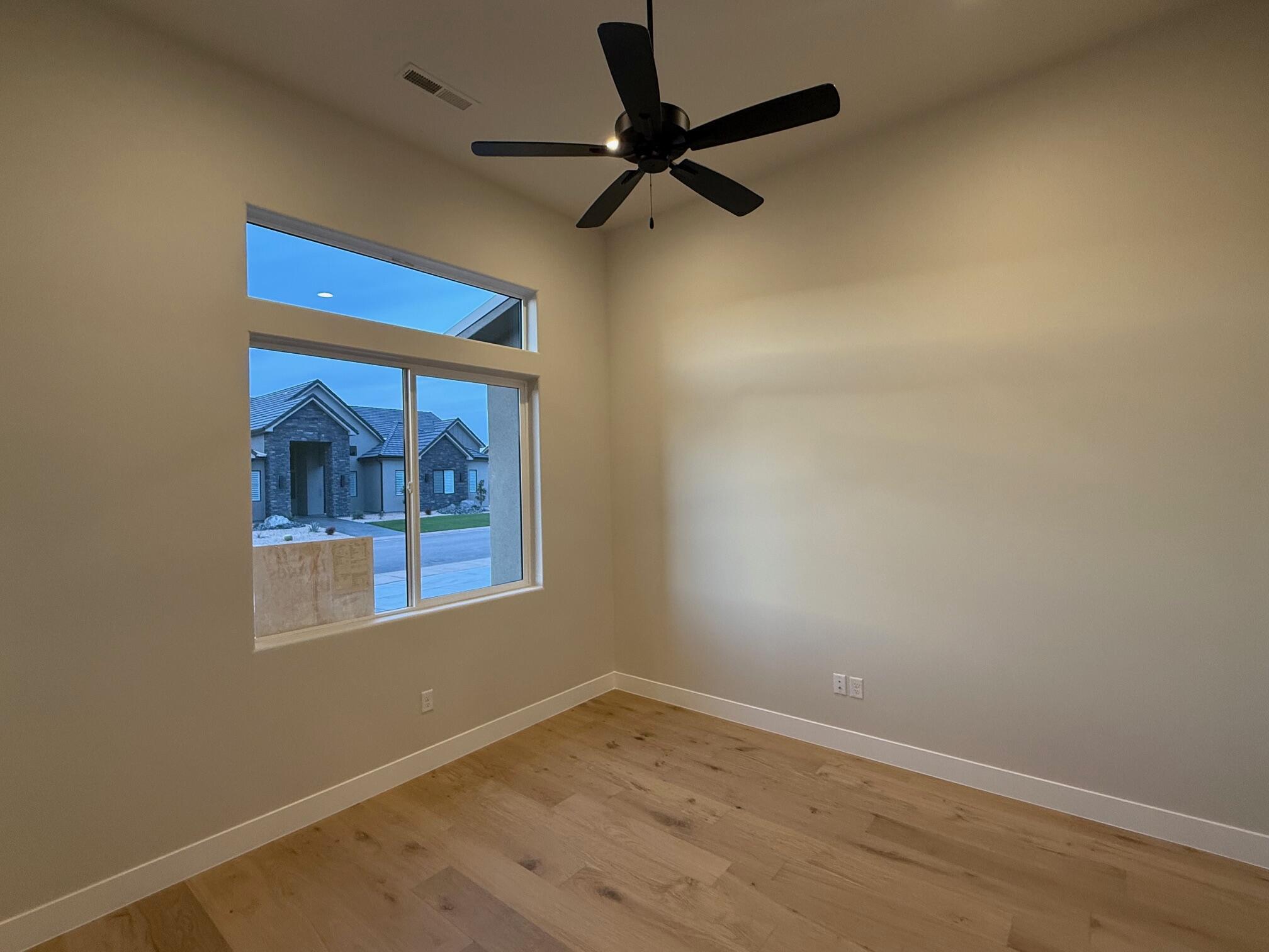 ONYX CANYON - Residential