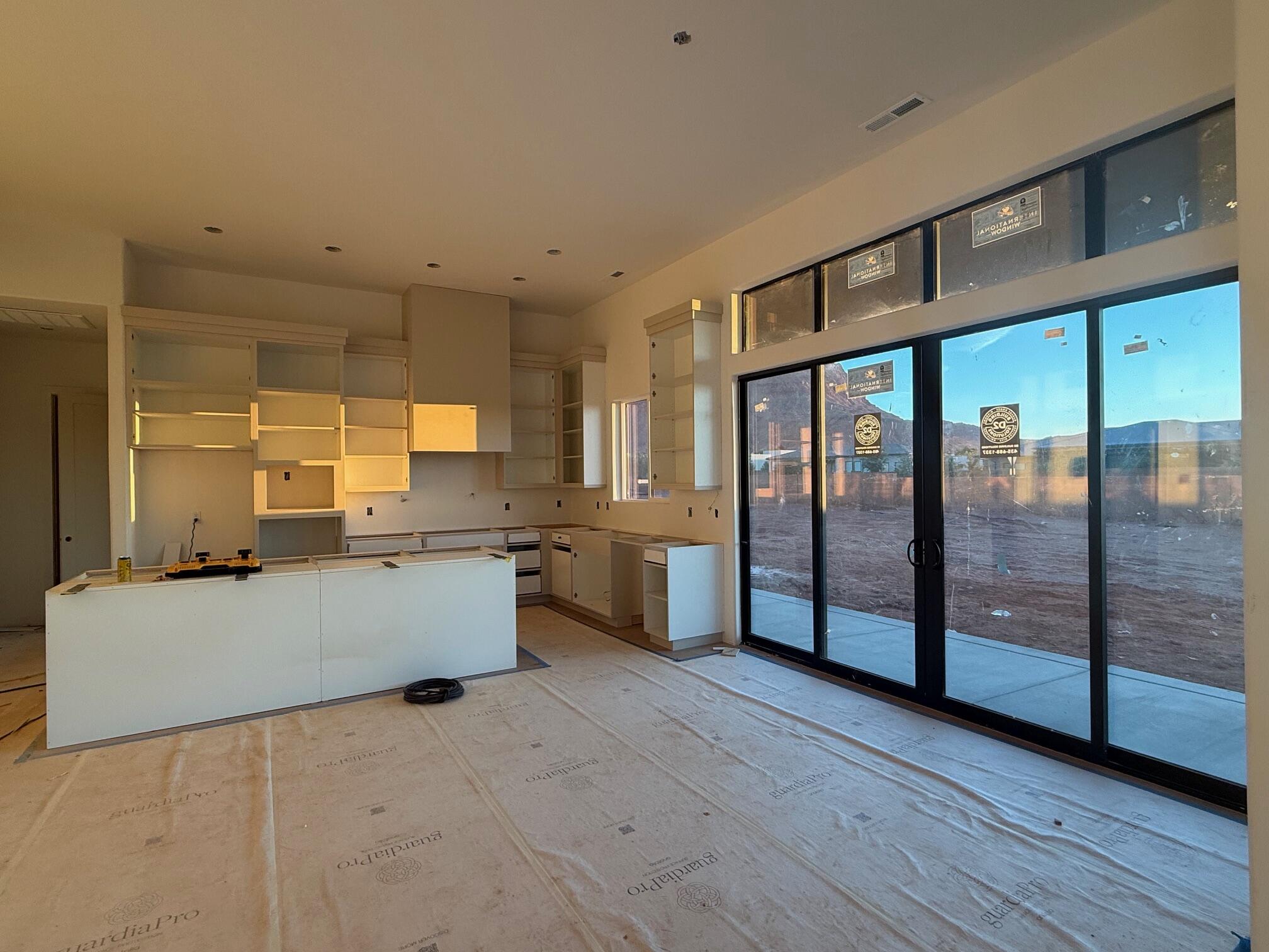 ONYX CANYON - Residential