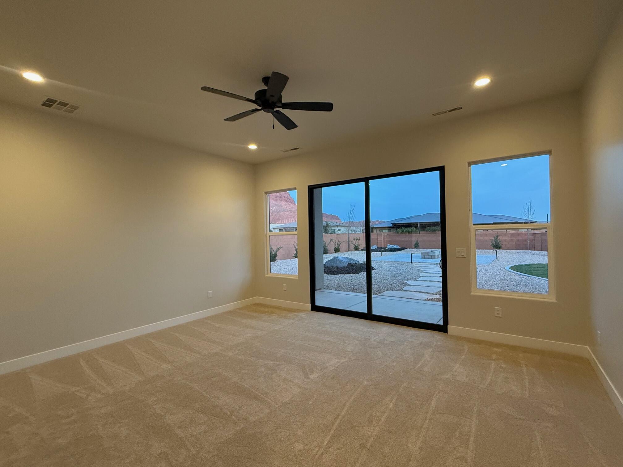 ONYX CANYON - Residential