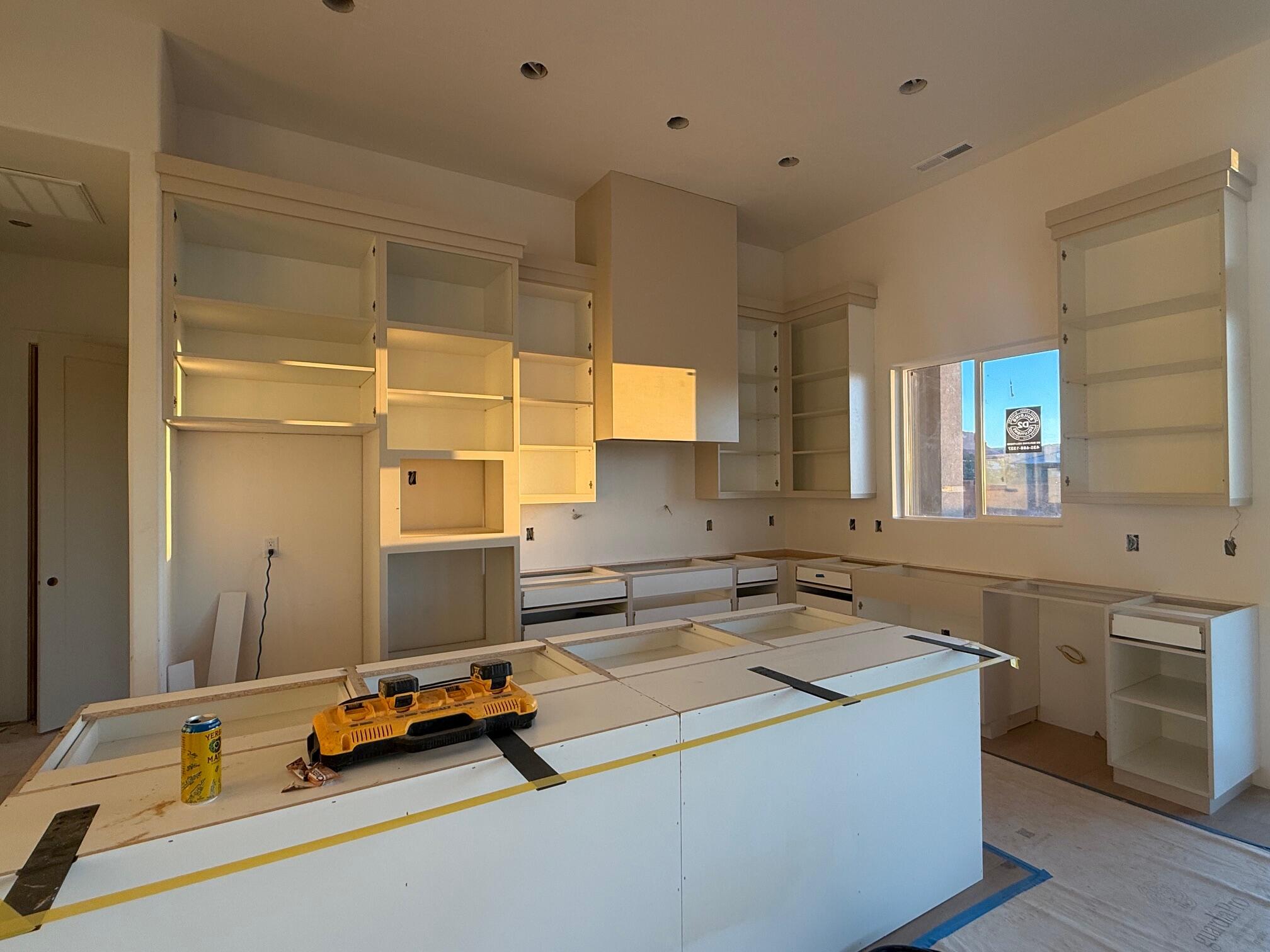 ONYX CANYON - Residential