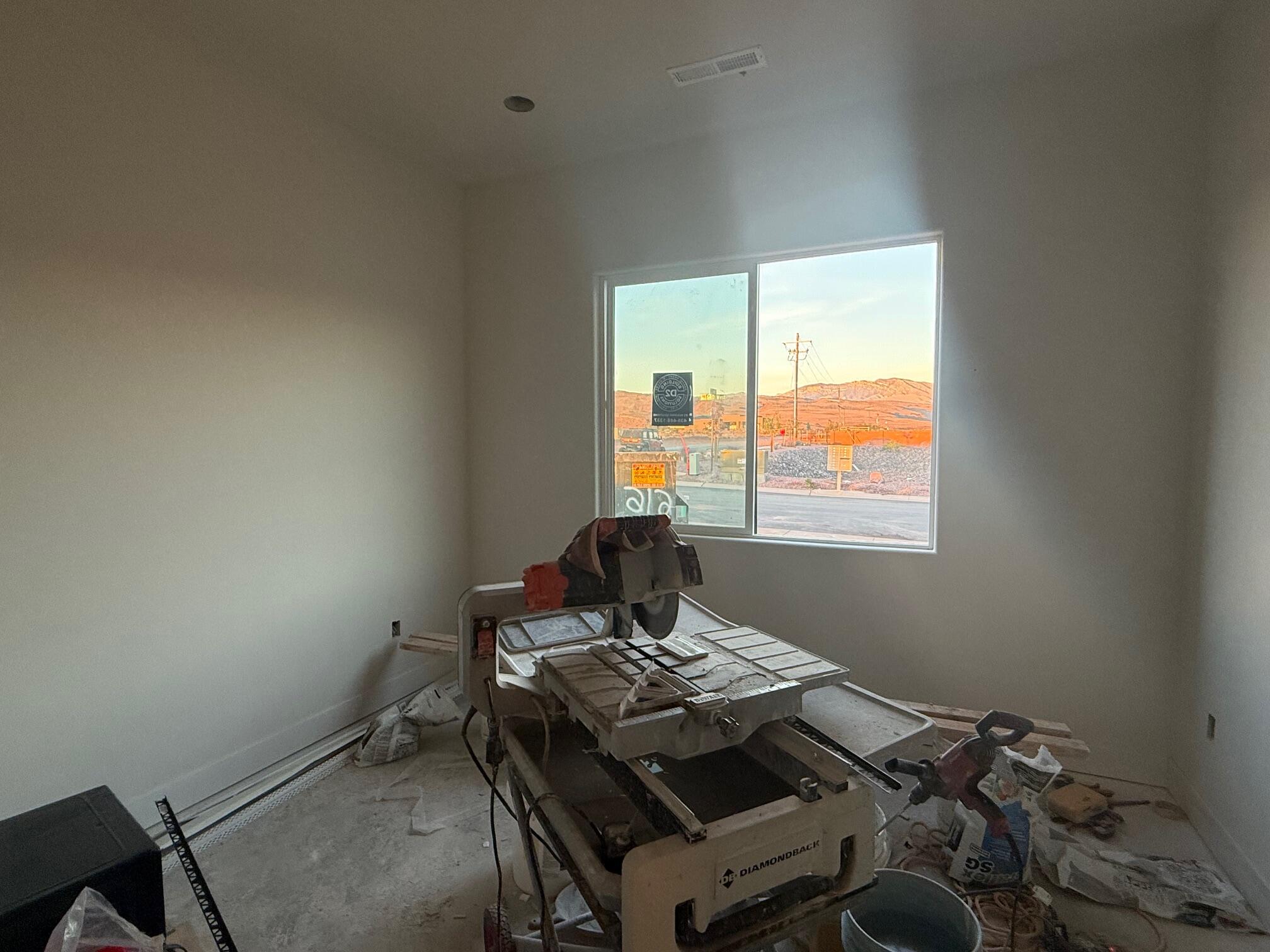 ONYX CANYON - Residential