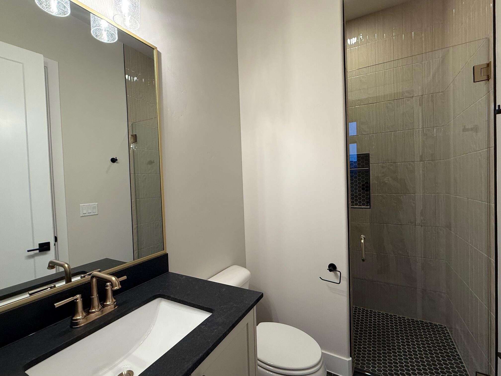 ONYX CANYON - Residential